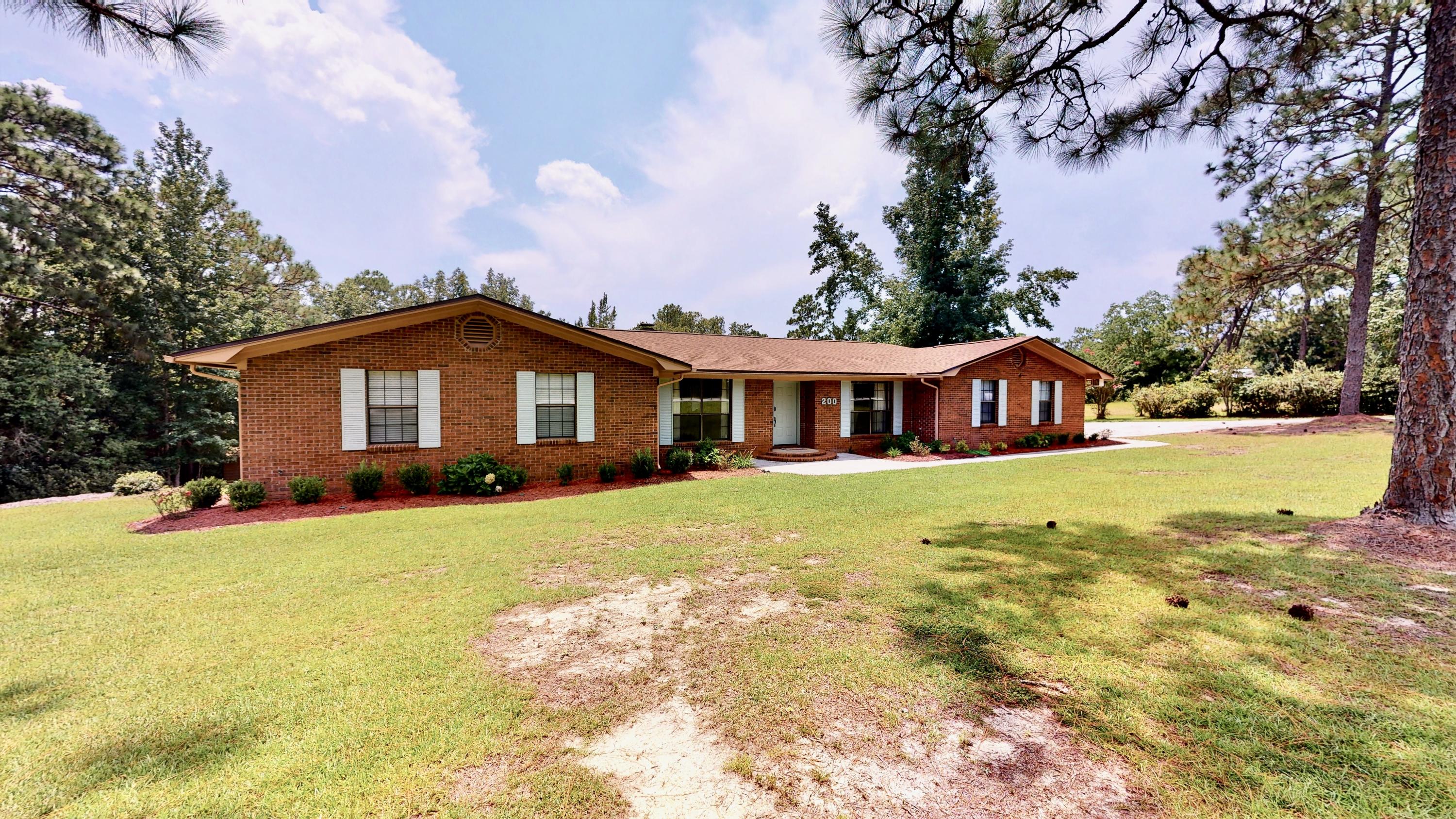 TEN LAKE ESTATES UNIT 1 - Residential