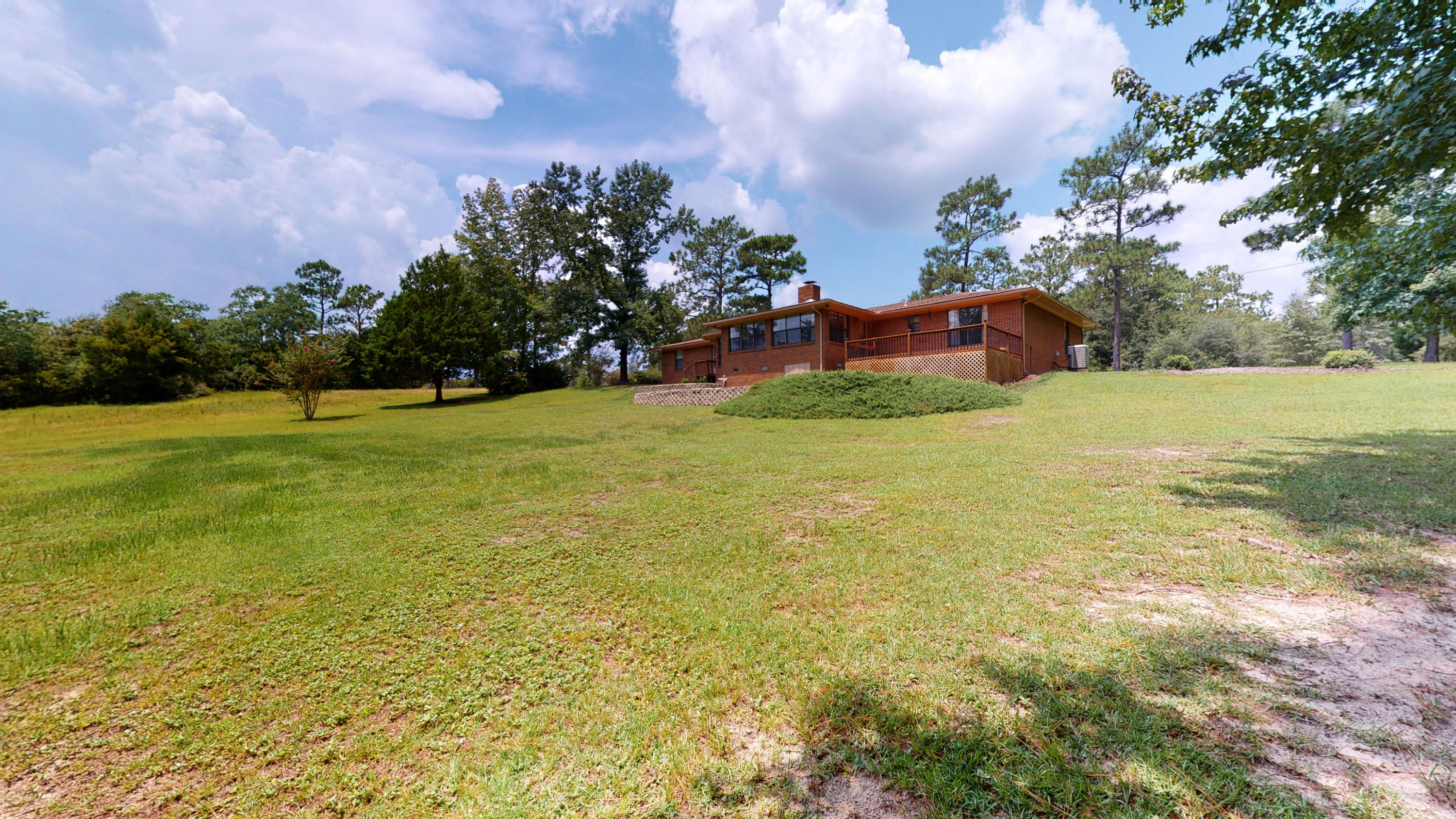 TEN LAKE ESTATES UNIT 1 - Residential