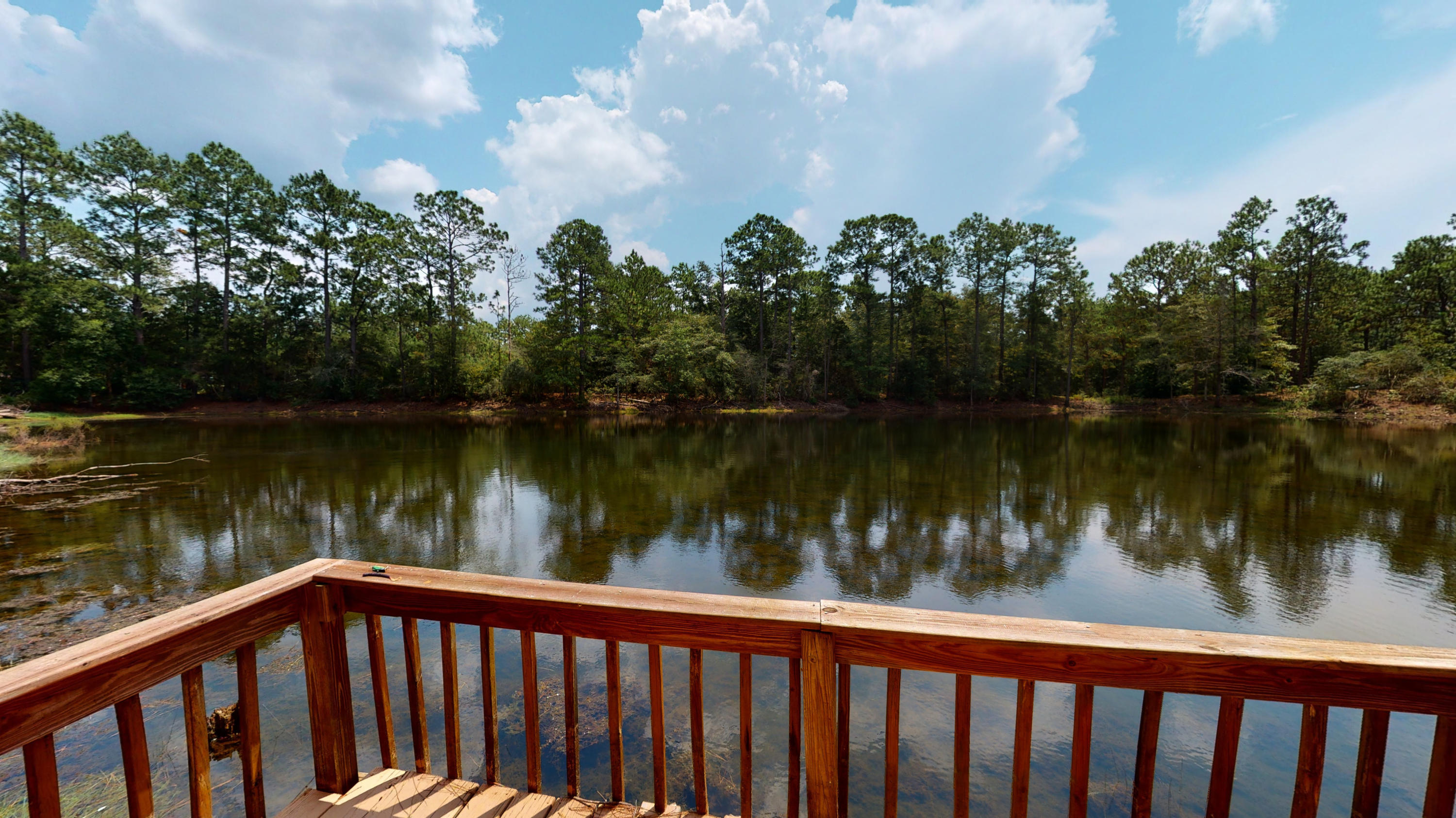 TEN LAKE ESTATES UNIT 1 - Residential