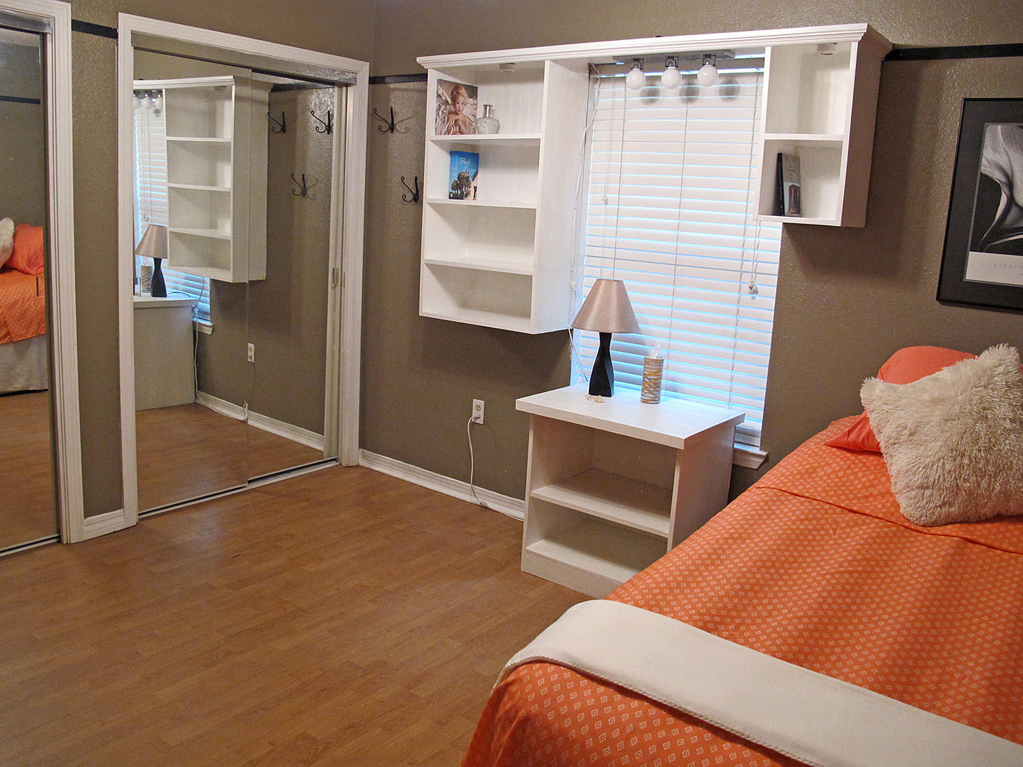 COUNTRY OAKS ESTATES PH 2 - Residential