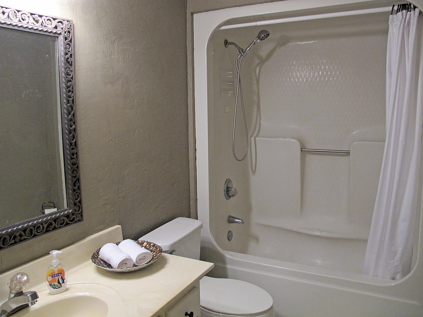 COUNTRY OAKS ESTATES PH 2 - Residential