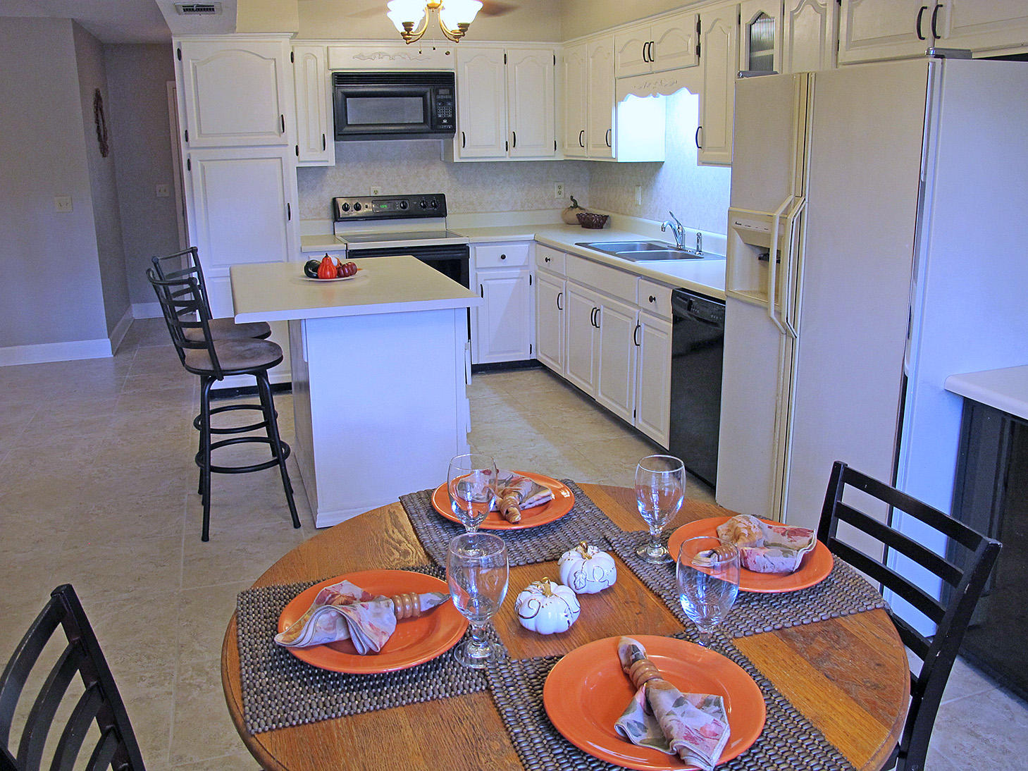 COUNTRY OAKS ESTATES PH 2 - Residential