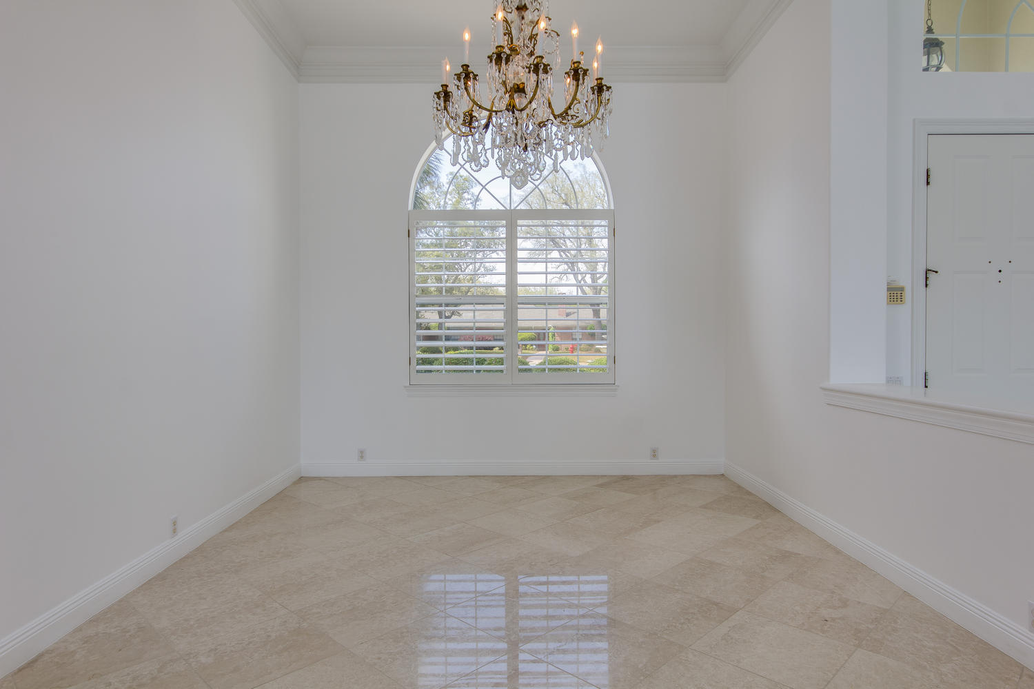 LAKE LORRAINE GARDENS - Residential