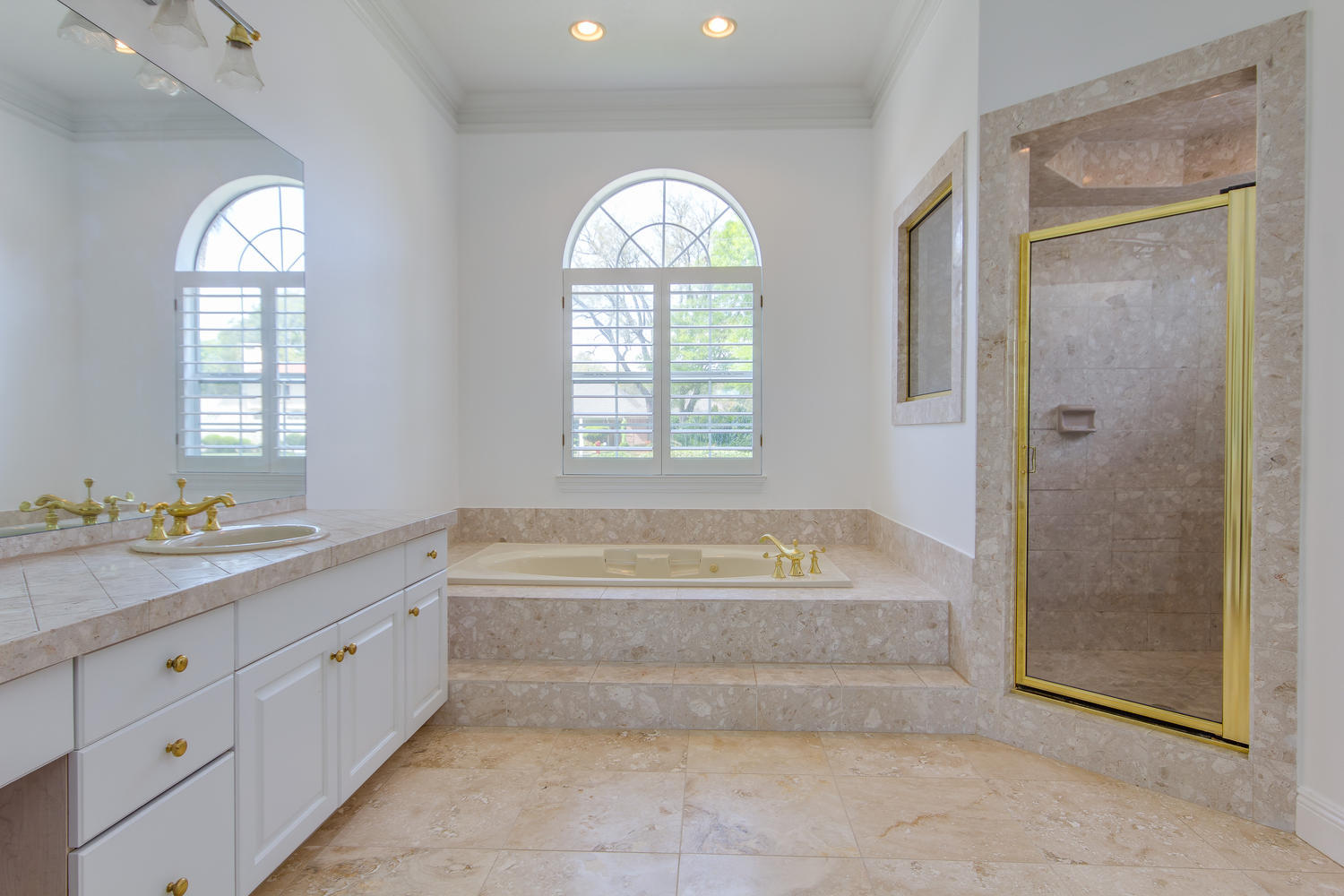 LAKE LORRAINE GARDENS - Residential