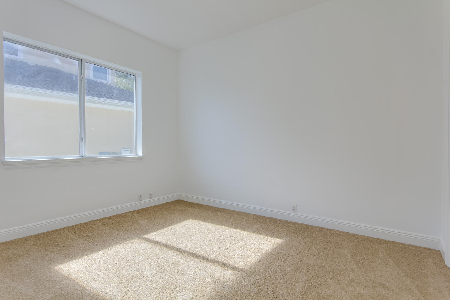 LAKE LORRAINE GARDENS - Residential