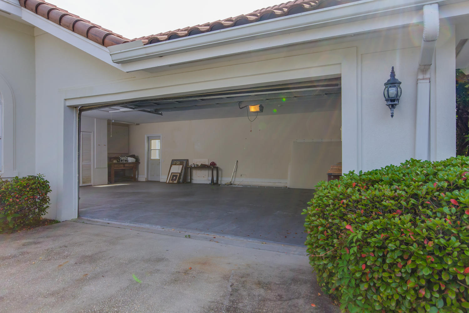 LAKE LORRAINE GARDENS - Residential