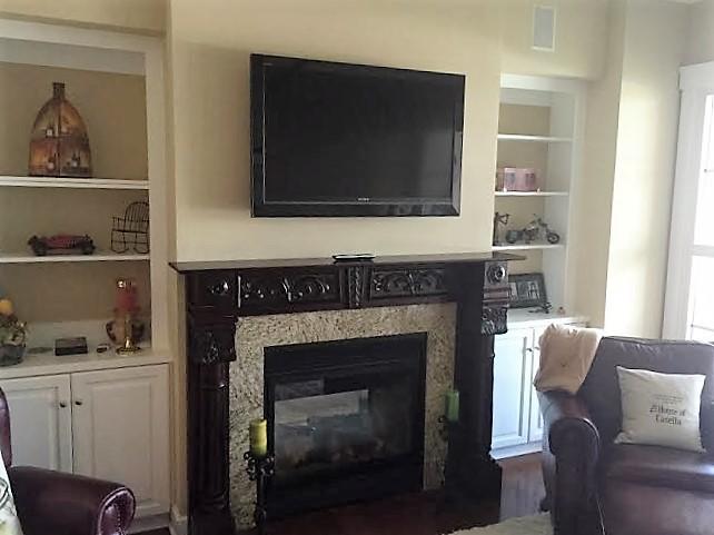 ONE WATER PLACE AT KELLY PLANTATION - Residential