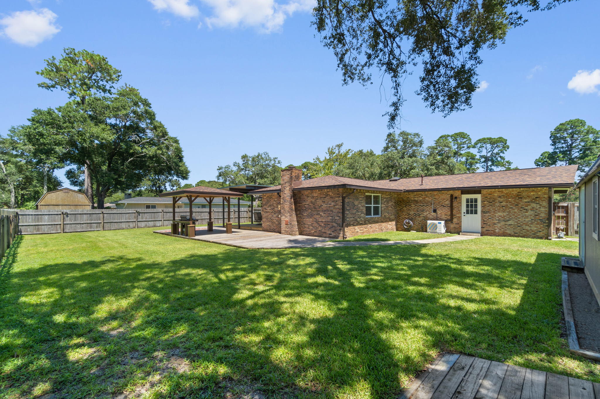 OVERBROOK - Residential