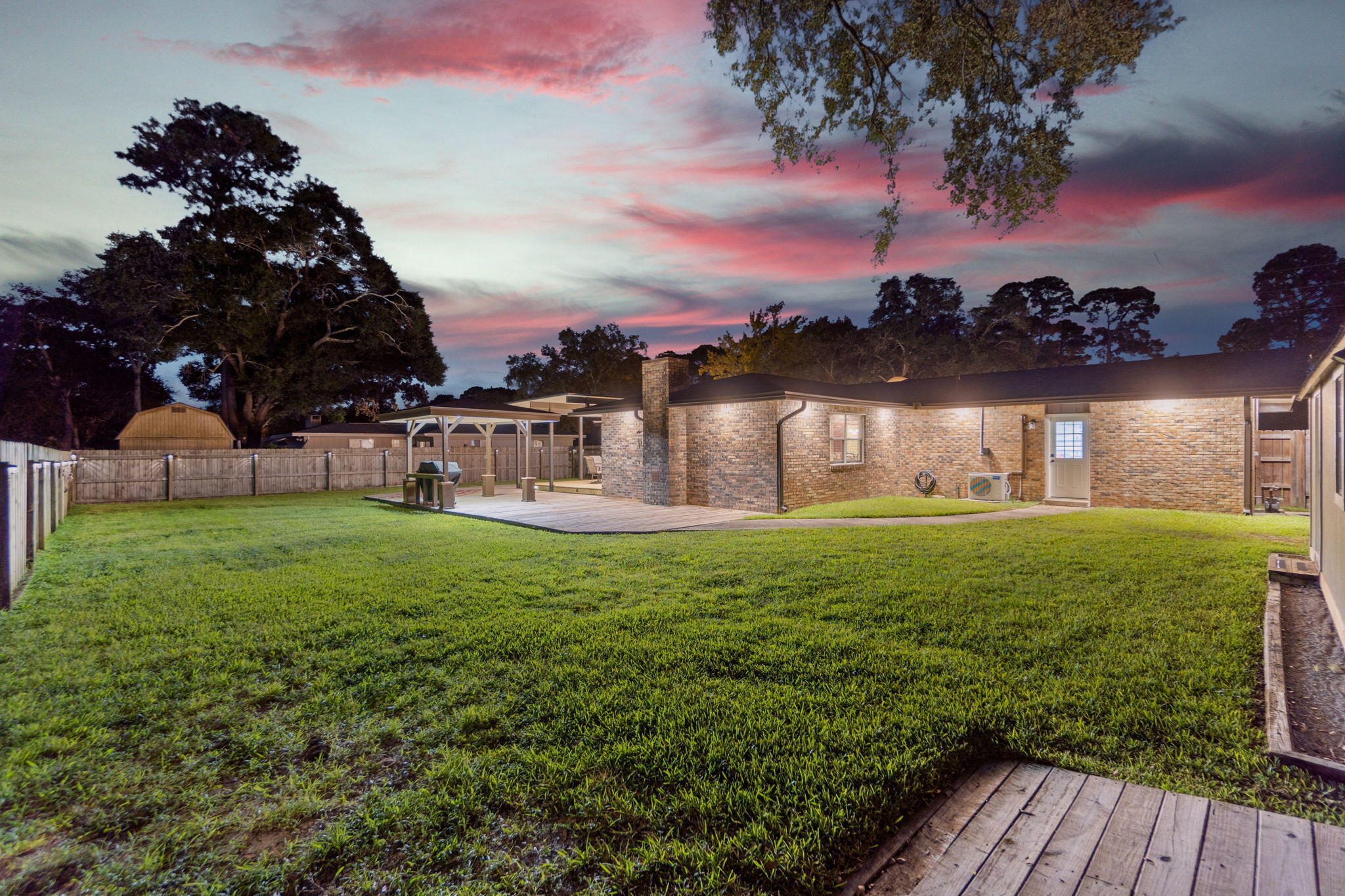 OVERBROOK - Residential