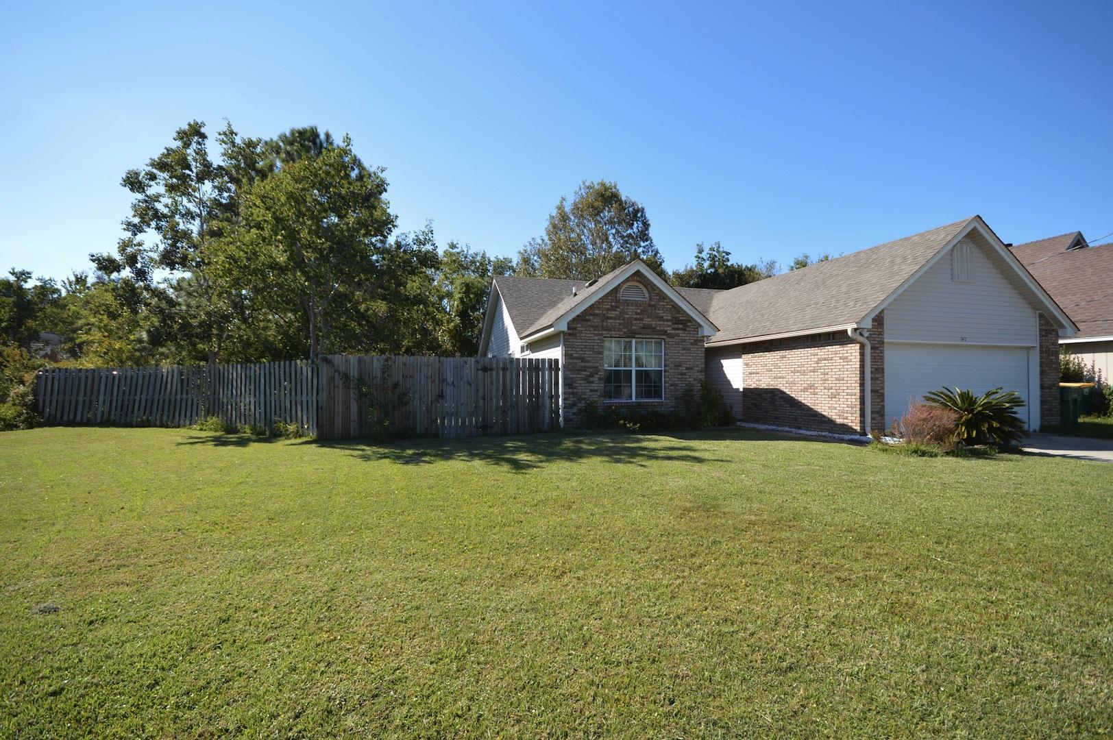 BROOKWOOD ESTATES - Residential