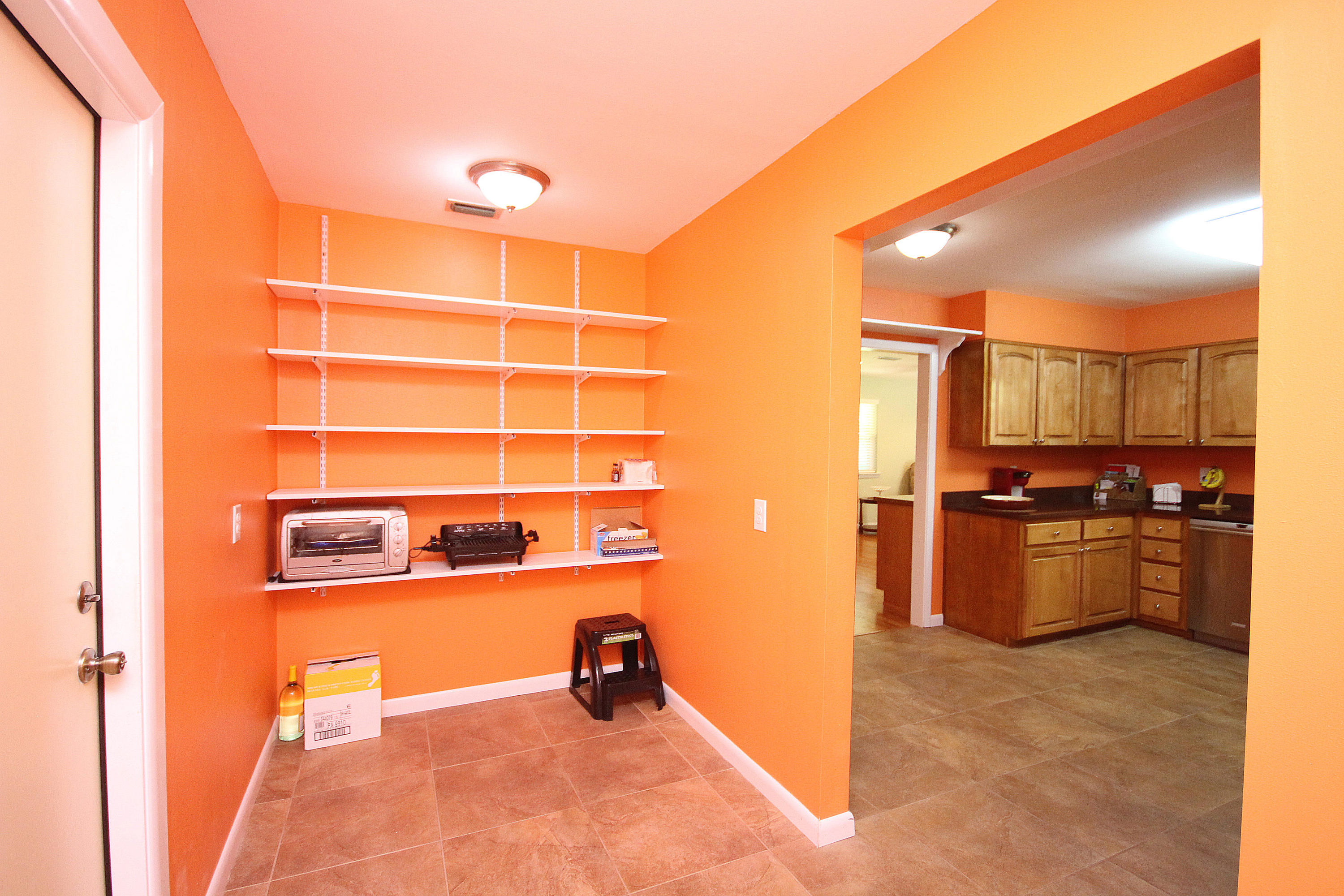 FOREST MANOR - Residential