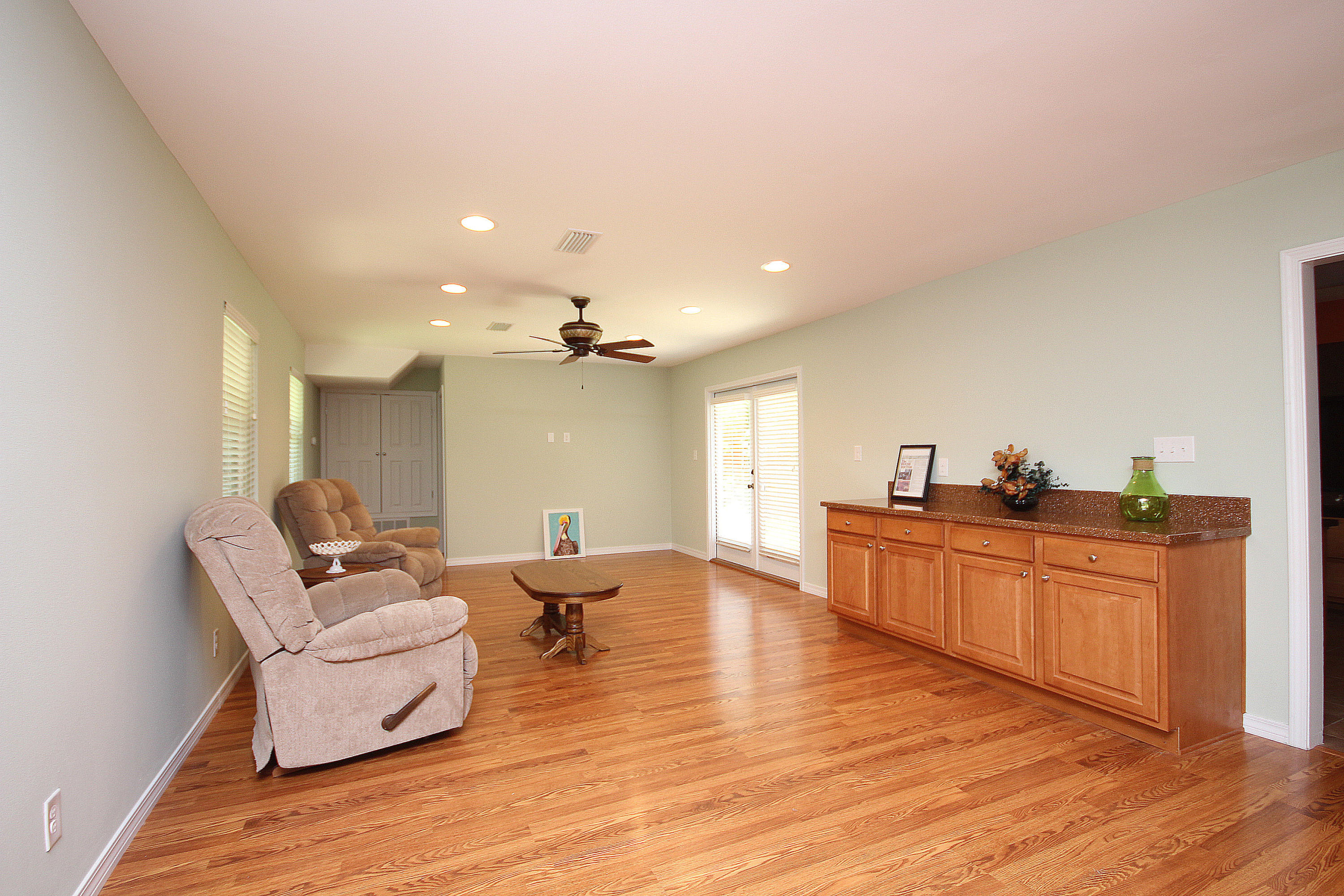 FOREST MANOR - Residential