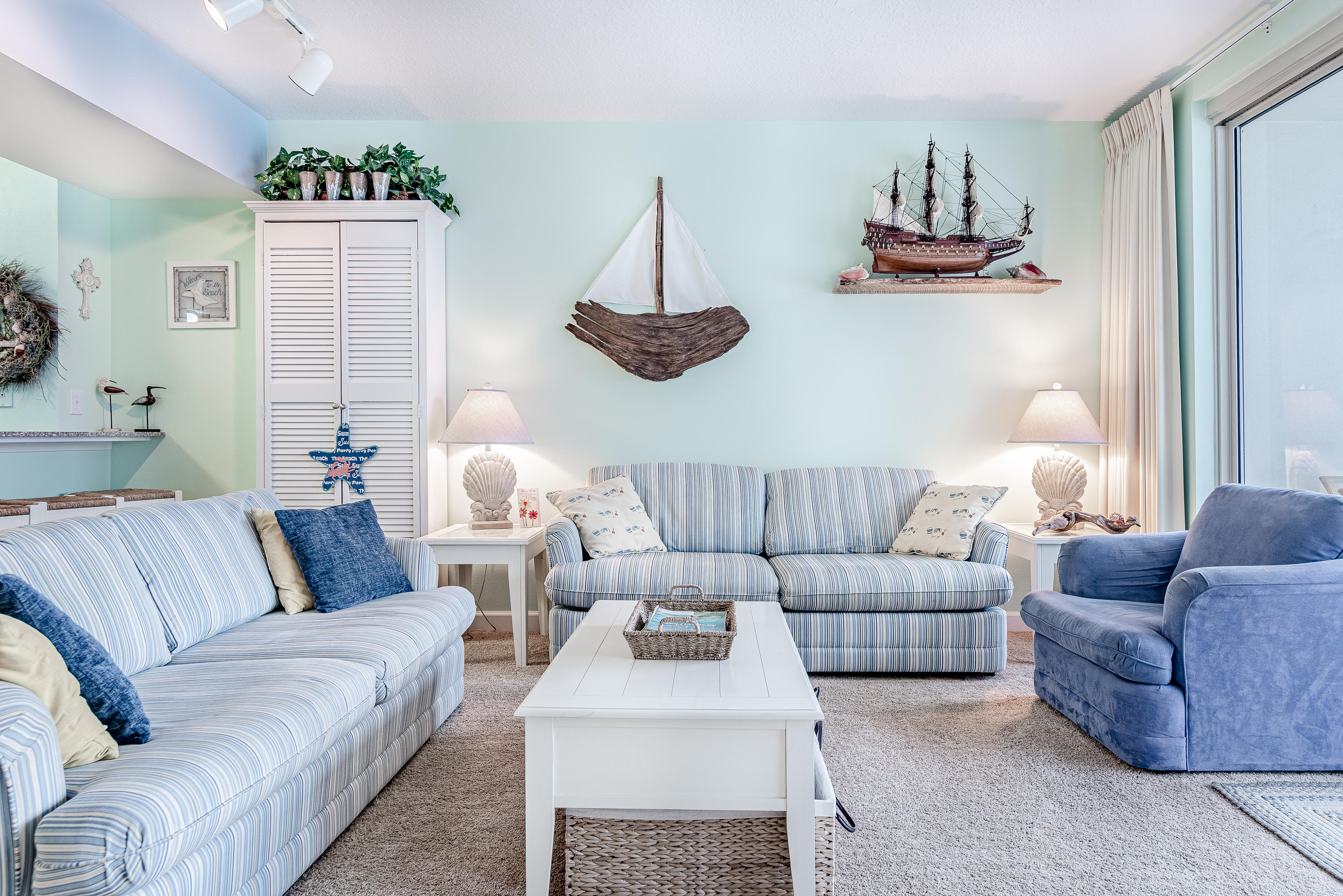 SHORES OF PANAMA - Residential