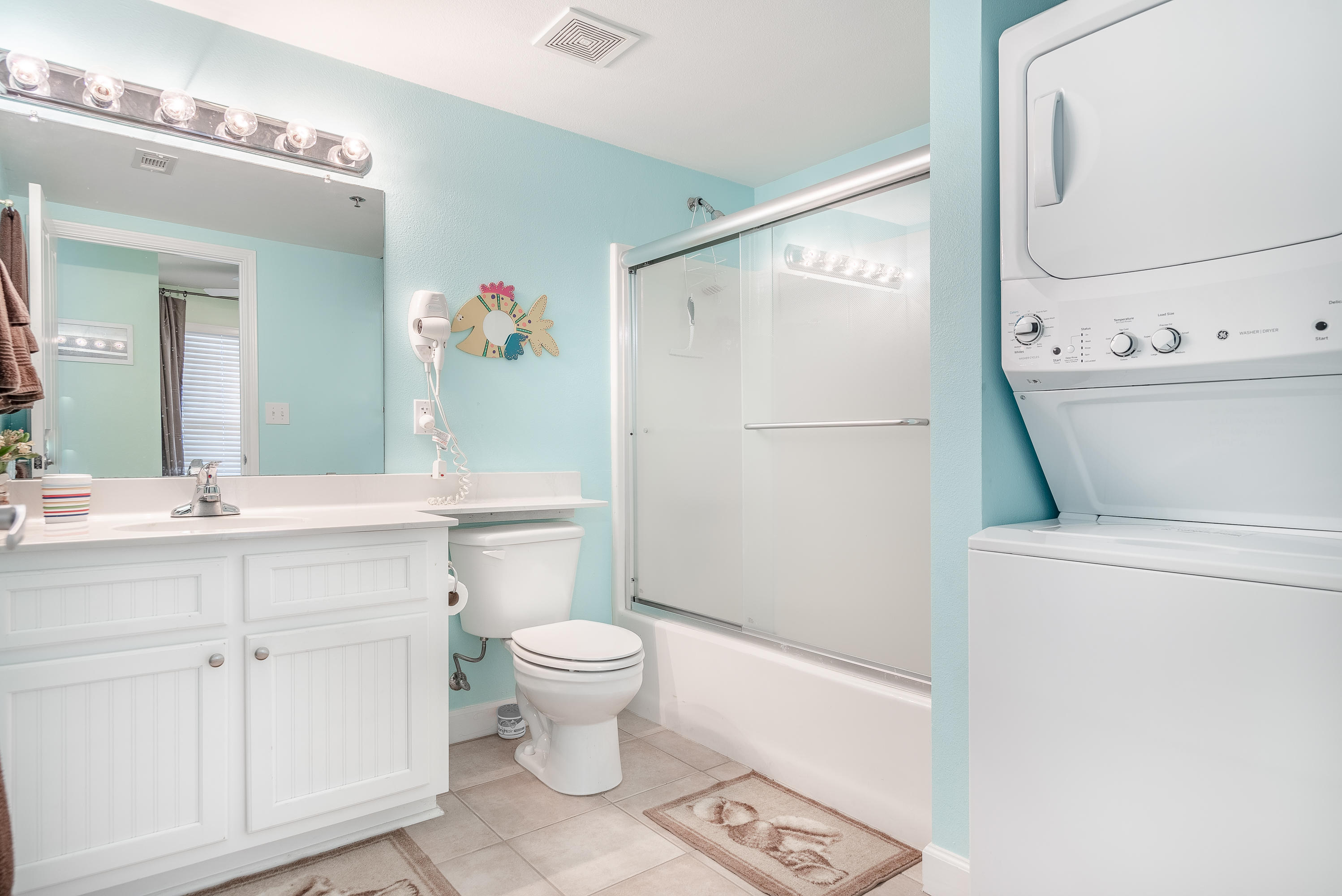 SHORES OF PANAMA - Residential