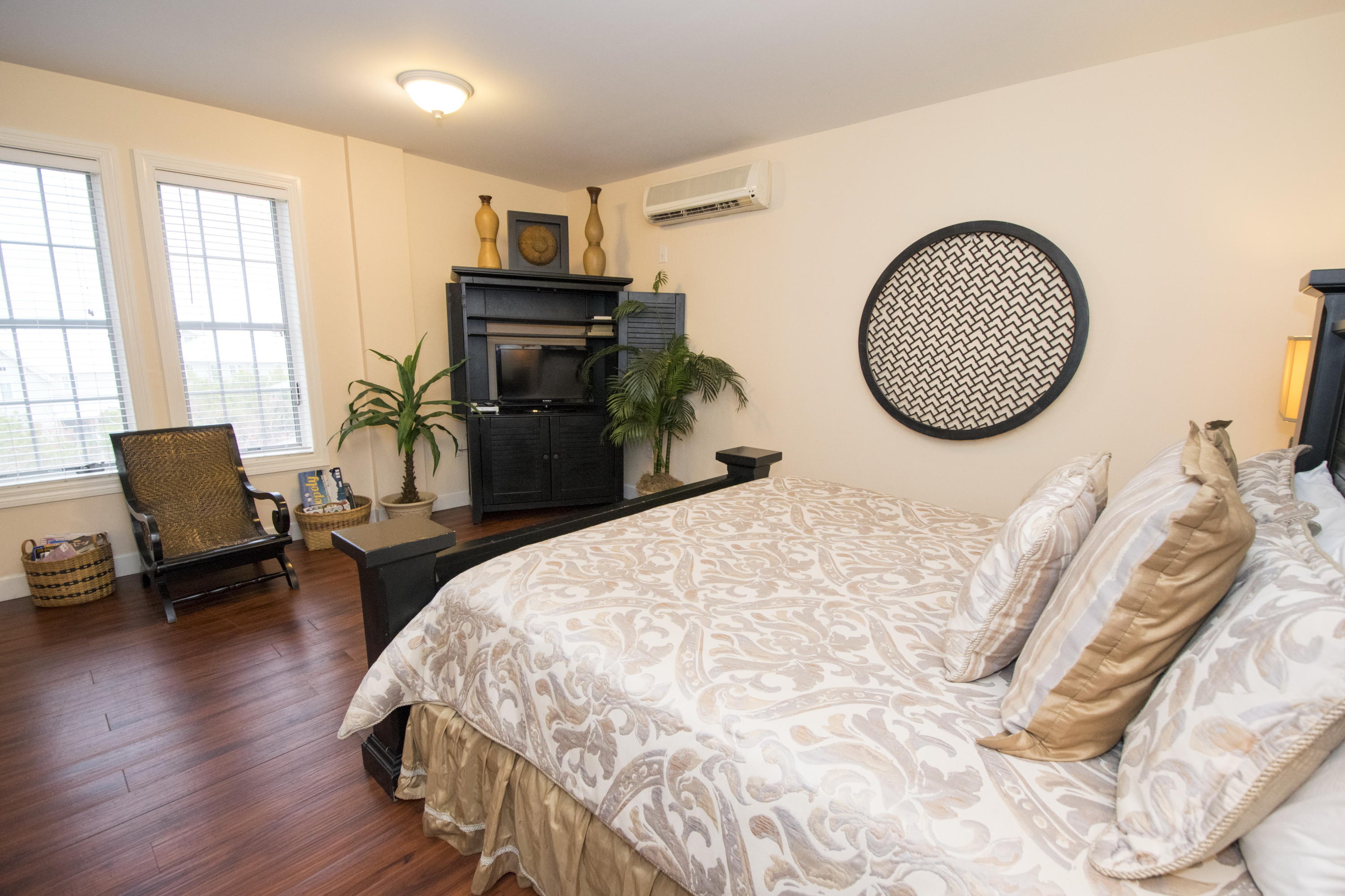 THE VILLAGE OF SOUTH WALTON CONDO - Residential