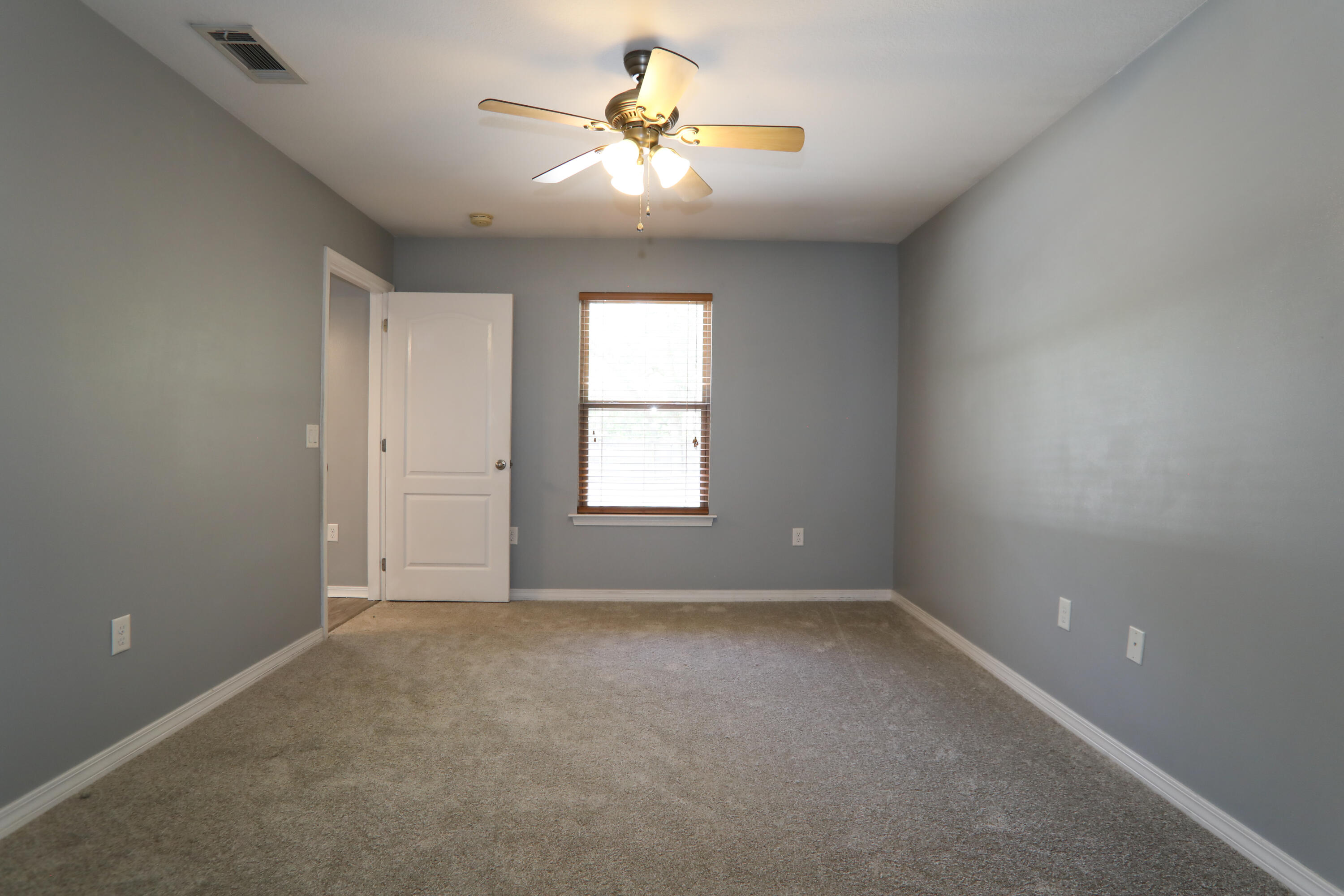 HOLLEY ESTATES - Residential