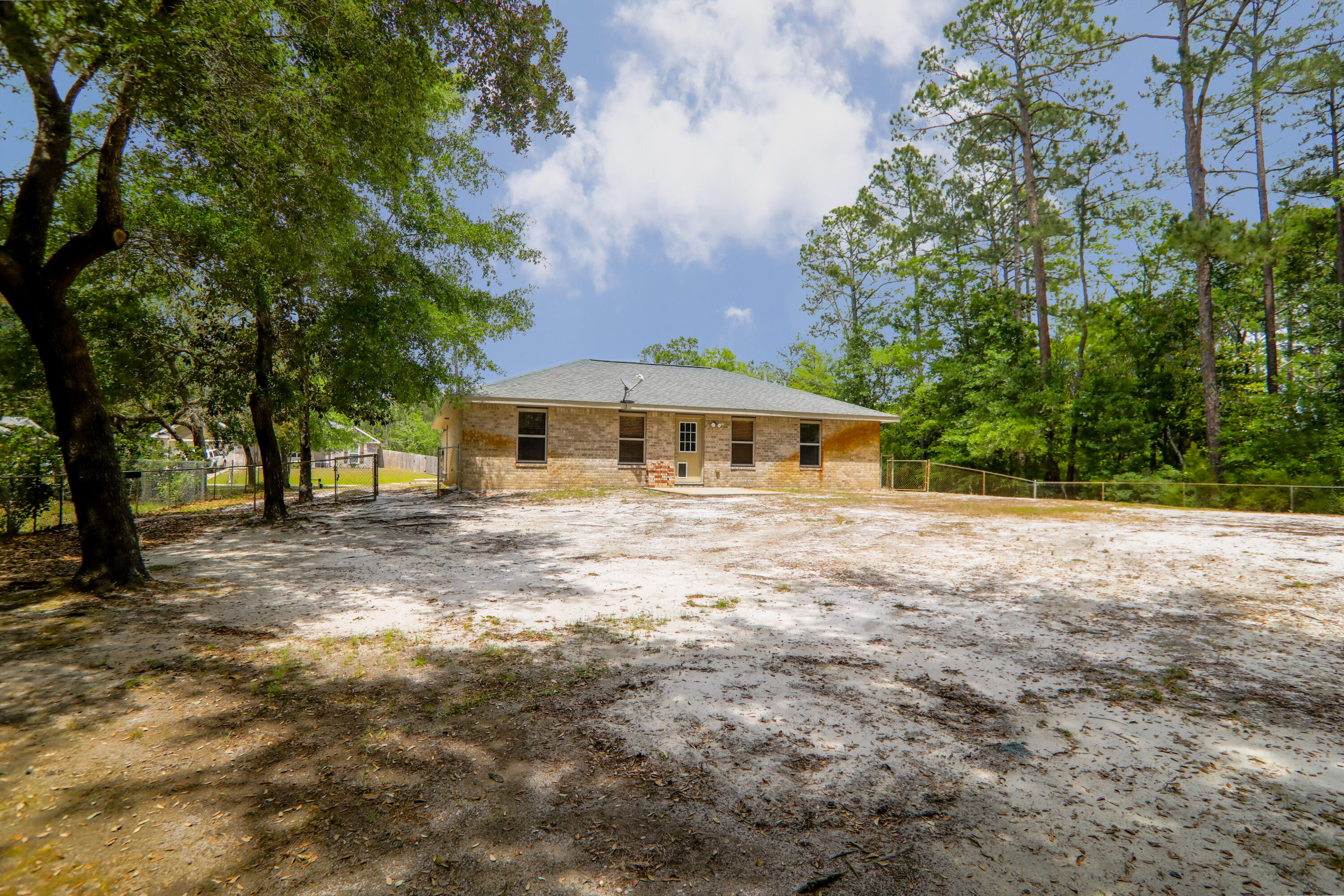 HOLLEY ESTATES - Residential