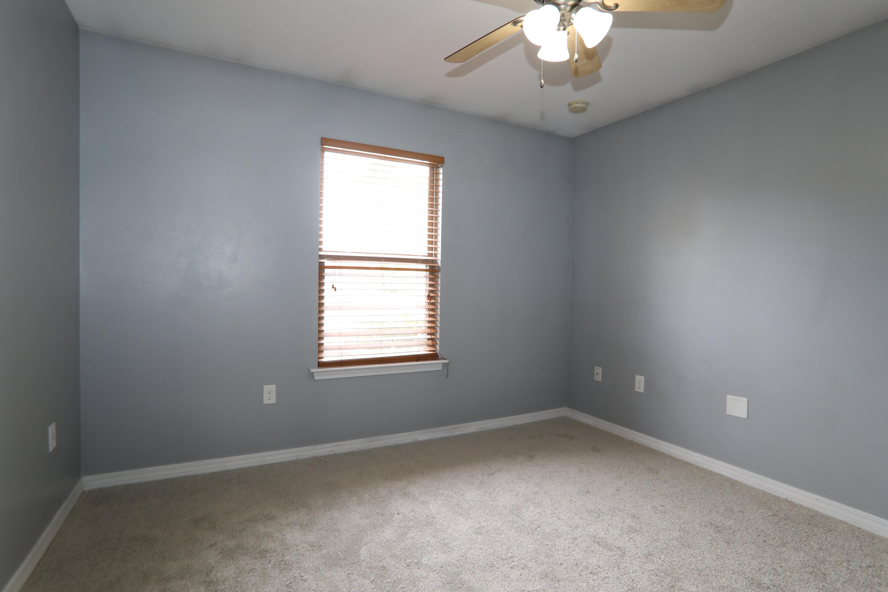 HOLLEY ESTATES - Residential