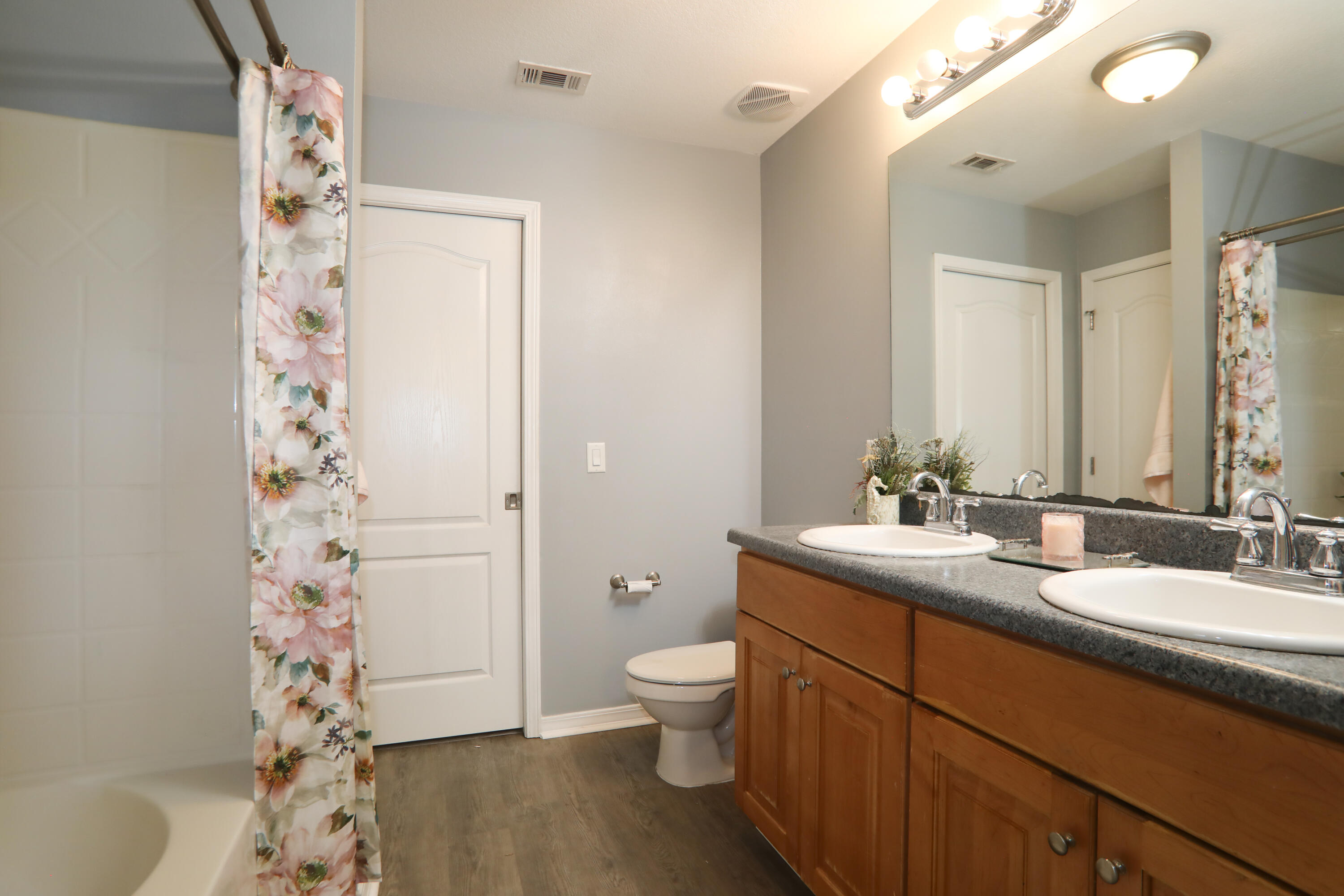 HOLLEY ESTATES - Residential