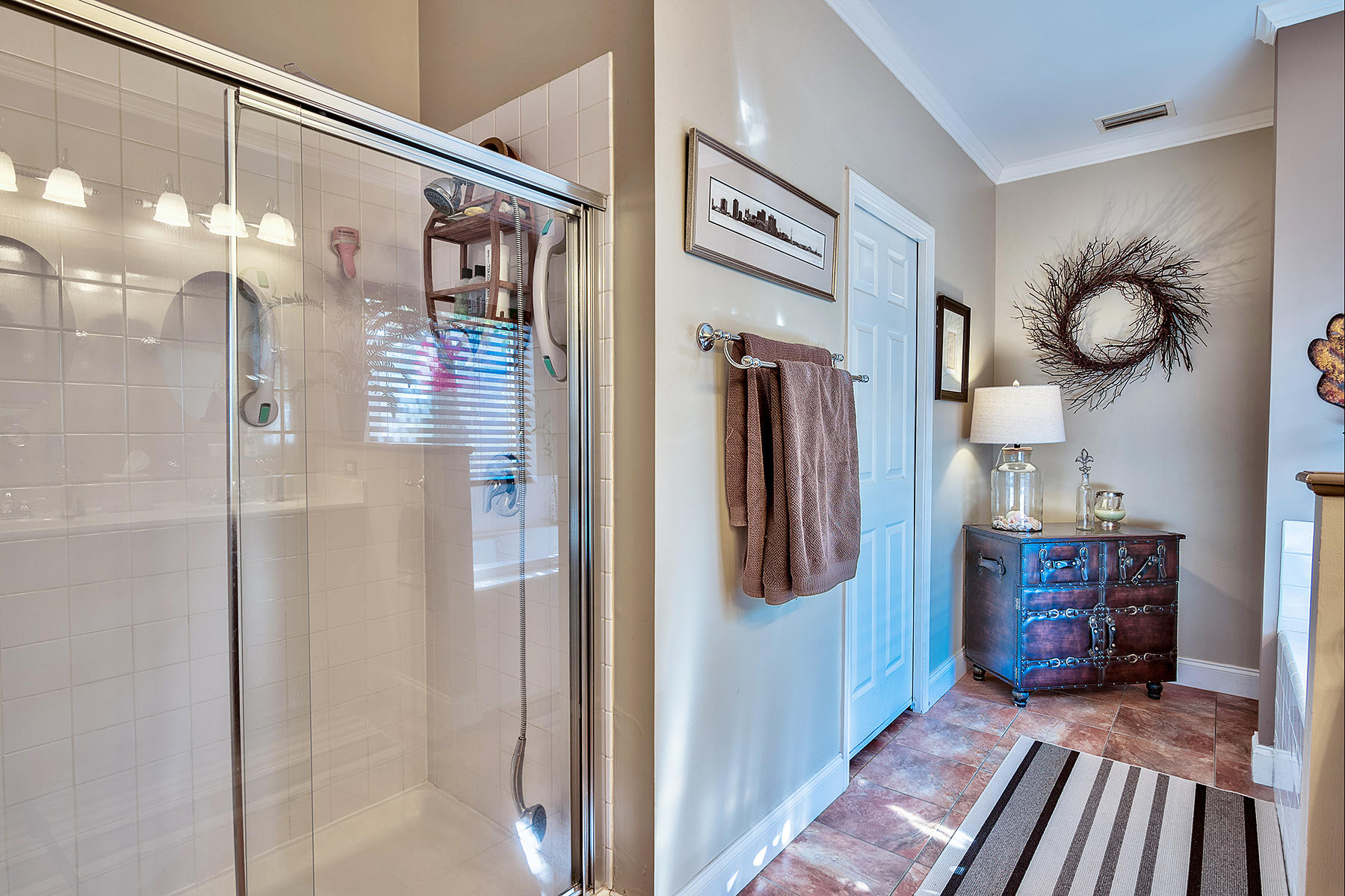 MAGNOLIA BEACH - Residential