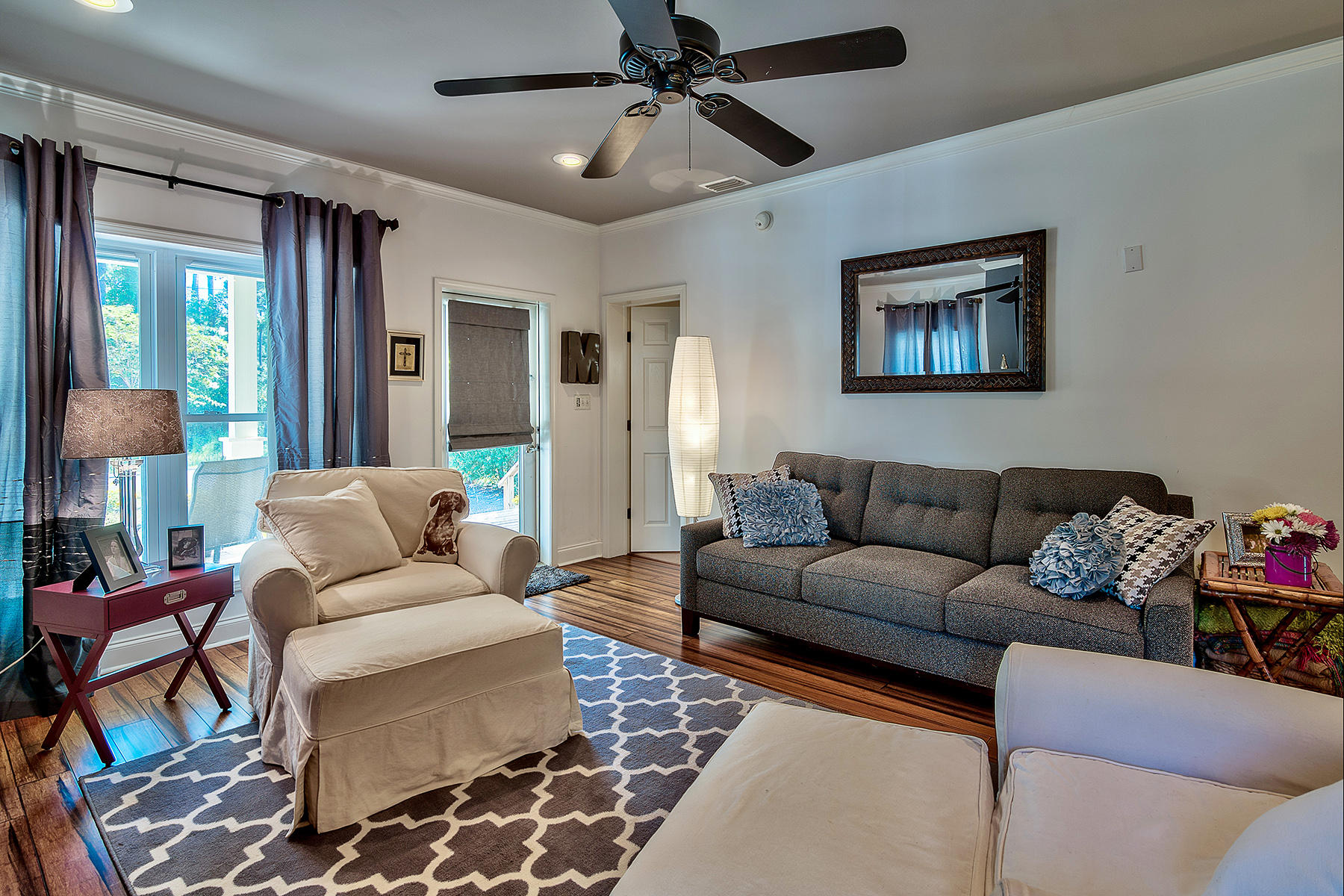 MAGNOLIA BEACH - Residential