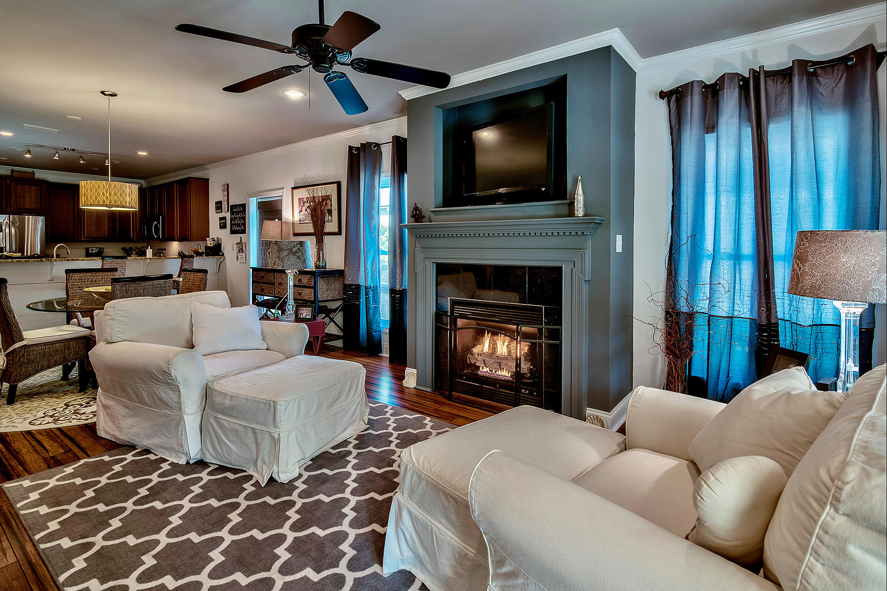 MAGNOLIA BEACH - Residential