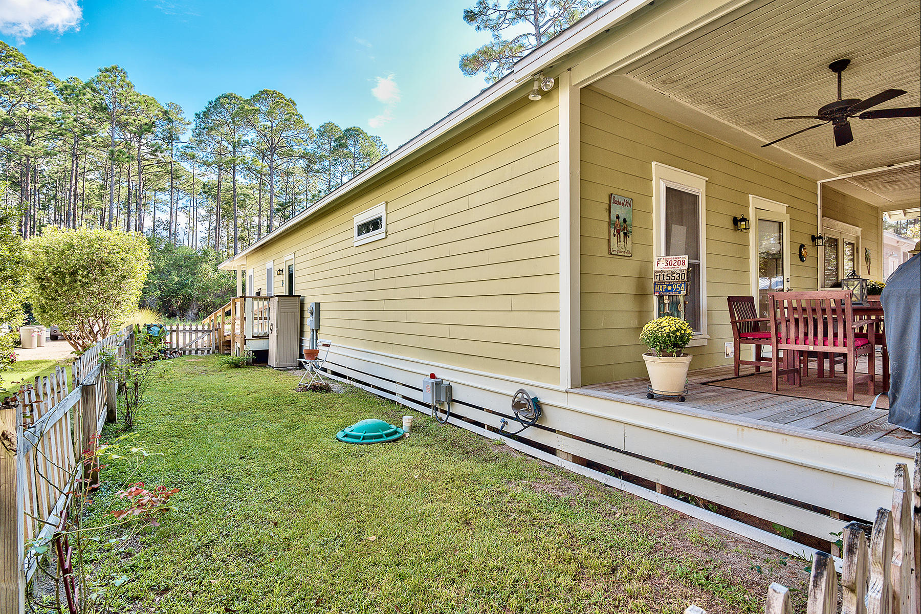 MAGNOLIA BEACH - Residential