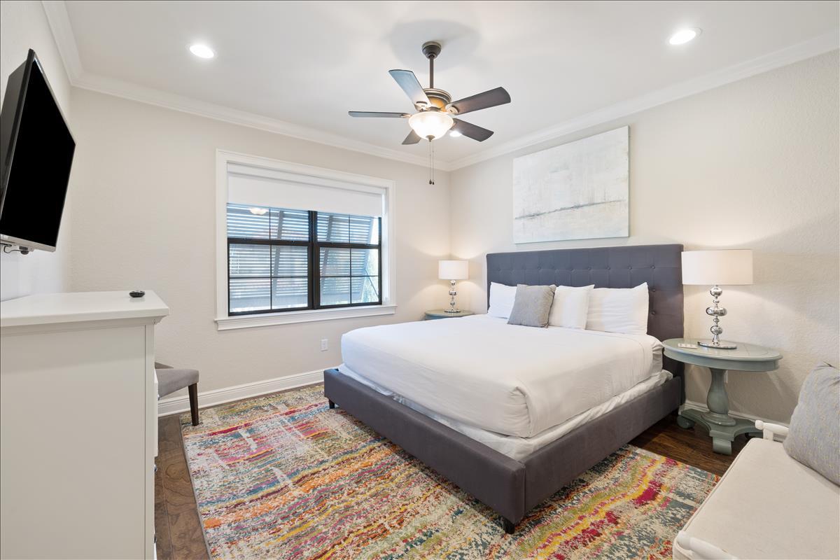 VILLA LAGO - Residential