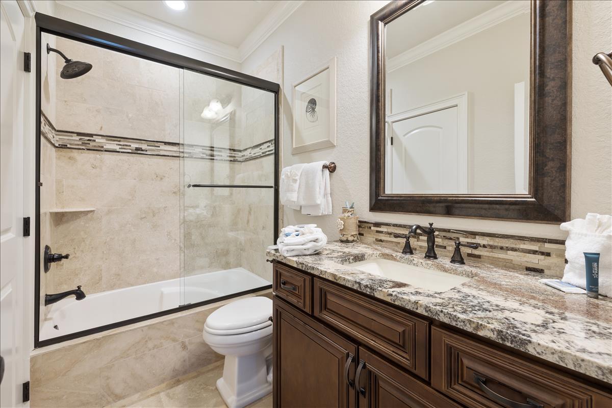 VILLA LAGO - Residential