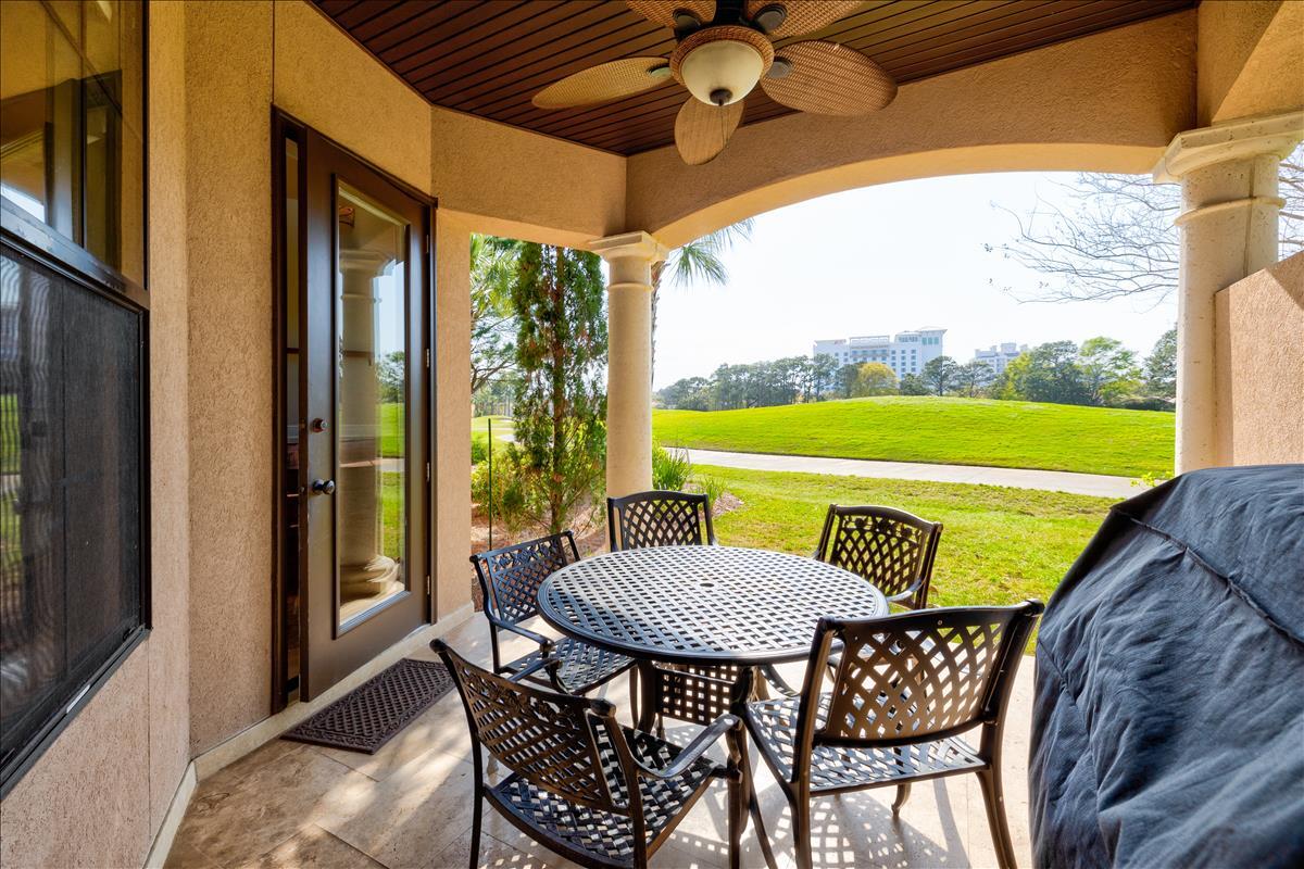 VILLA LAGO - Residential