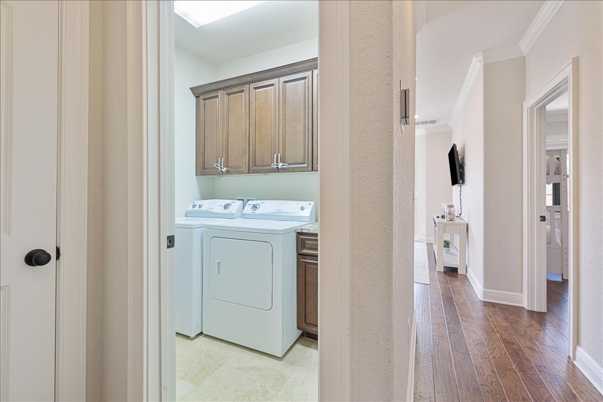 VILLA LAGO - Residential