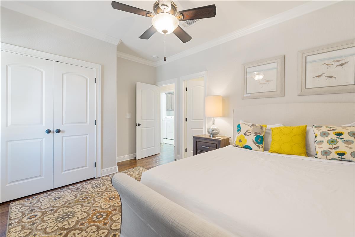 VILLA LAGO - Residential