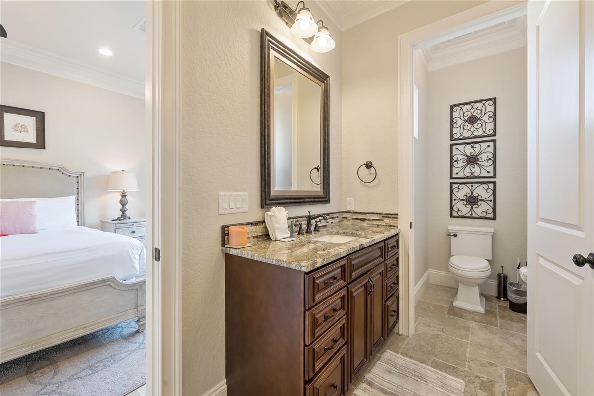 VILLA LAGO - Residential