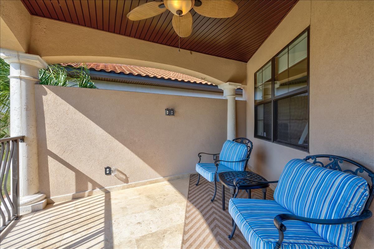 VILLA LAGO - Residential