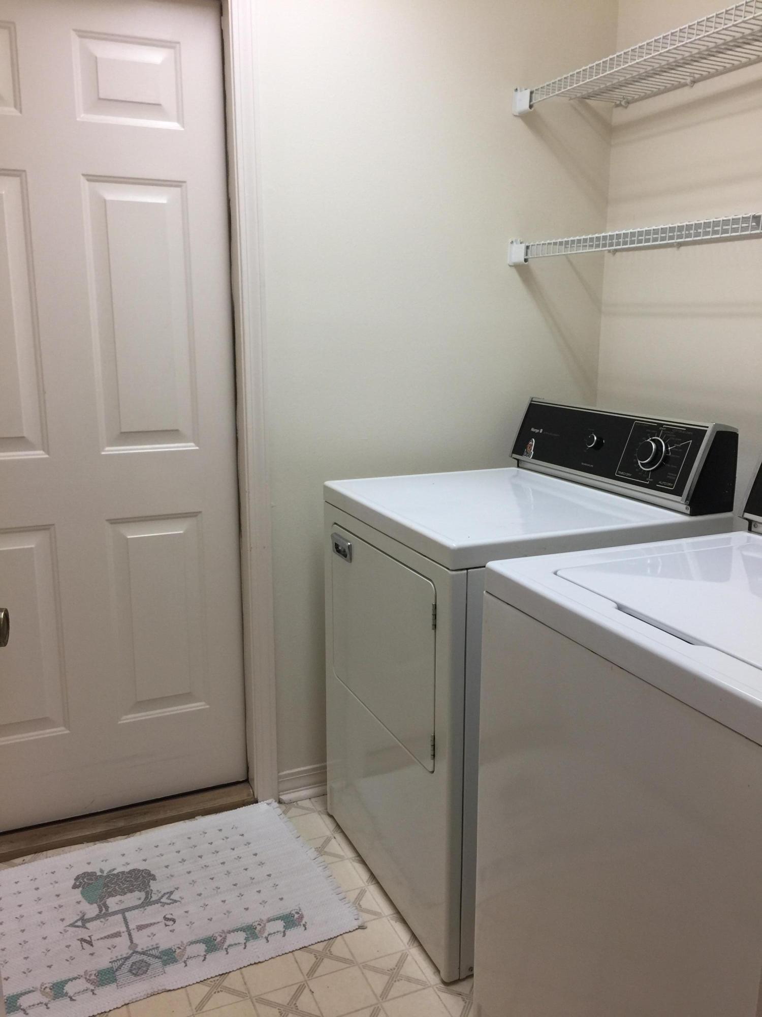 EMERALD BREEZE ESTATES - Residential