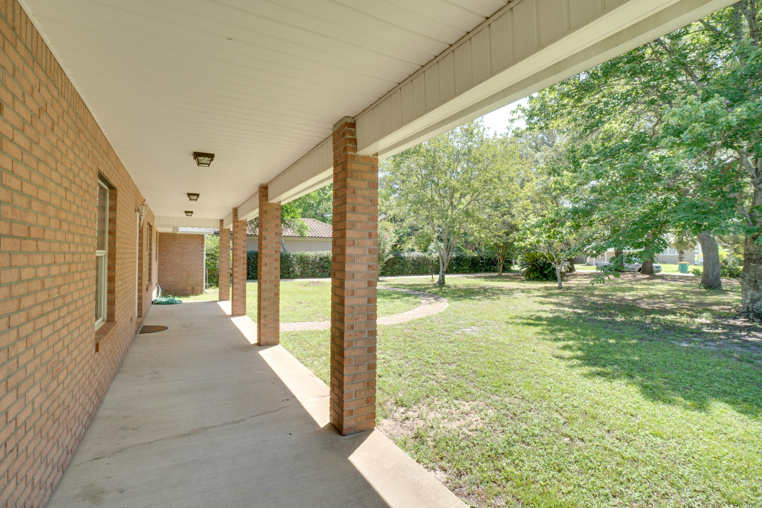 CALHOUN S/D TO DESTIN - Residential