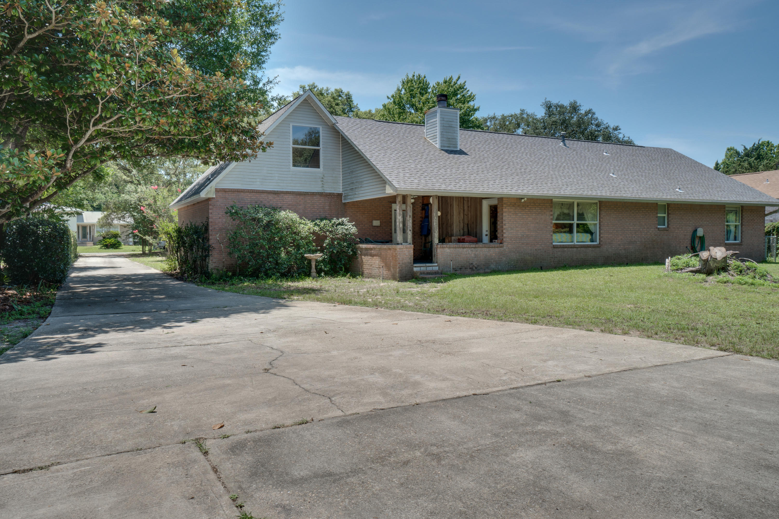 CALHOUN S/D TO DESTIN - Residential