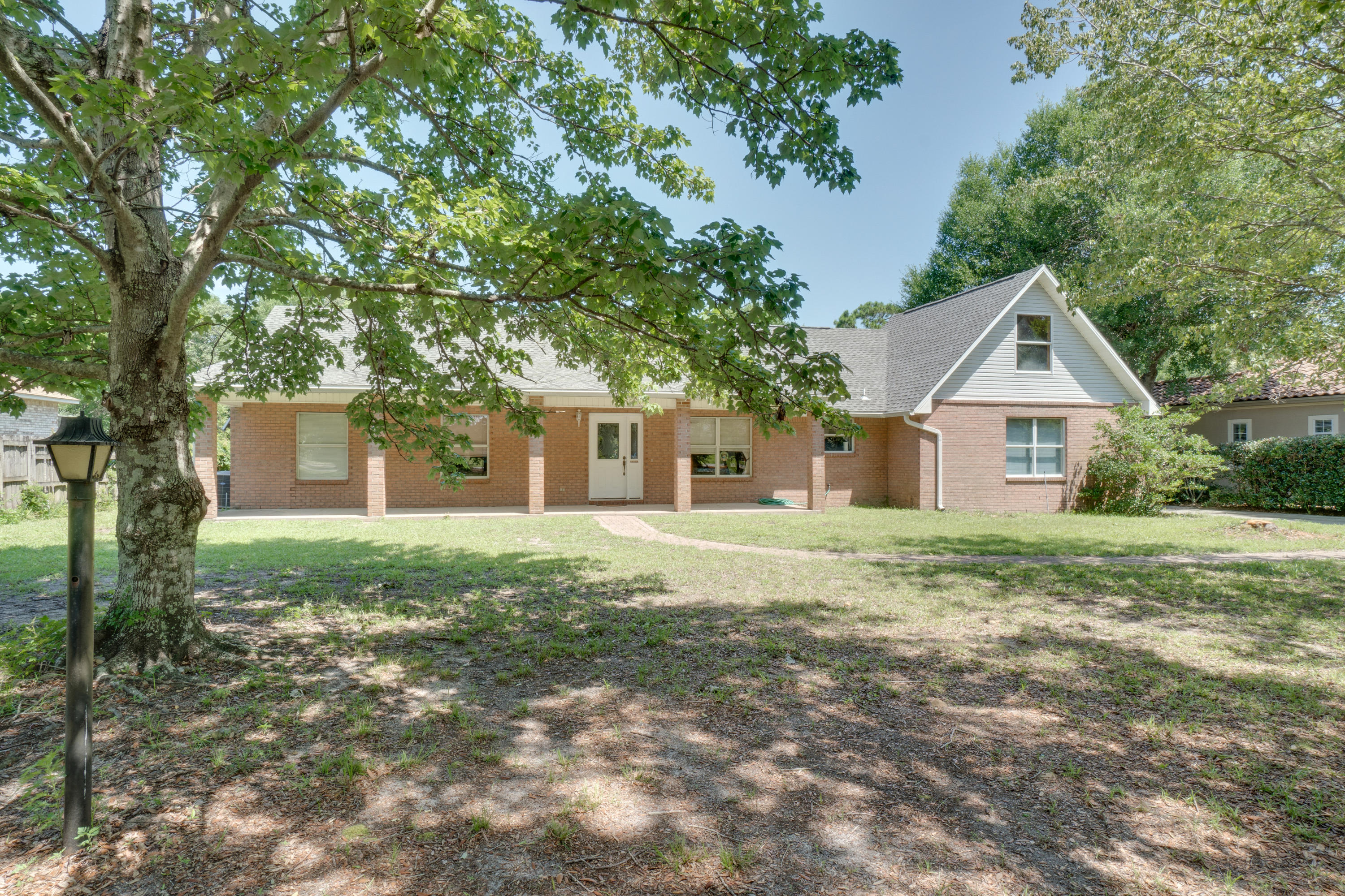 CALHOUN S/D TO DESTIN - Residential