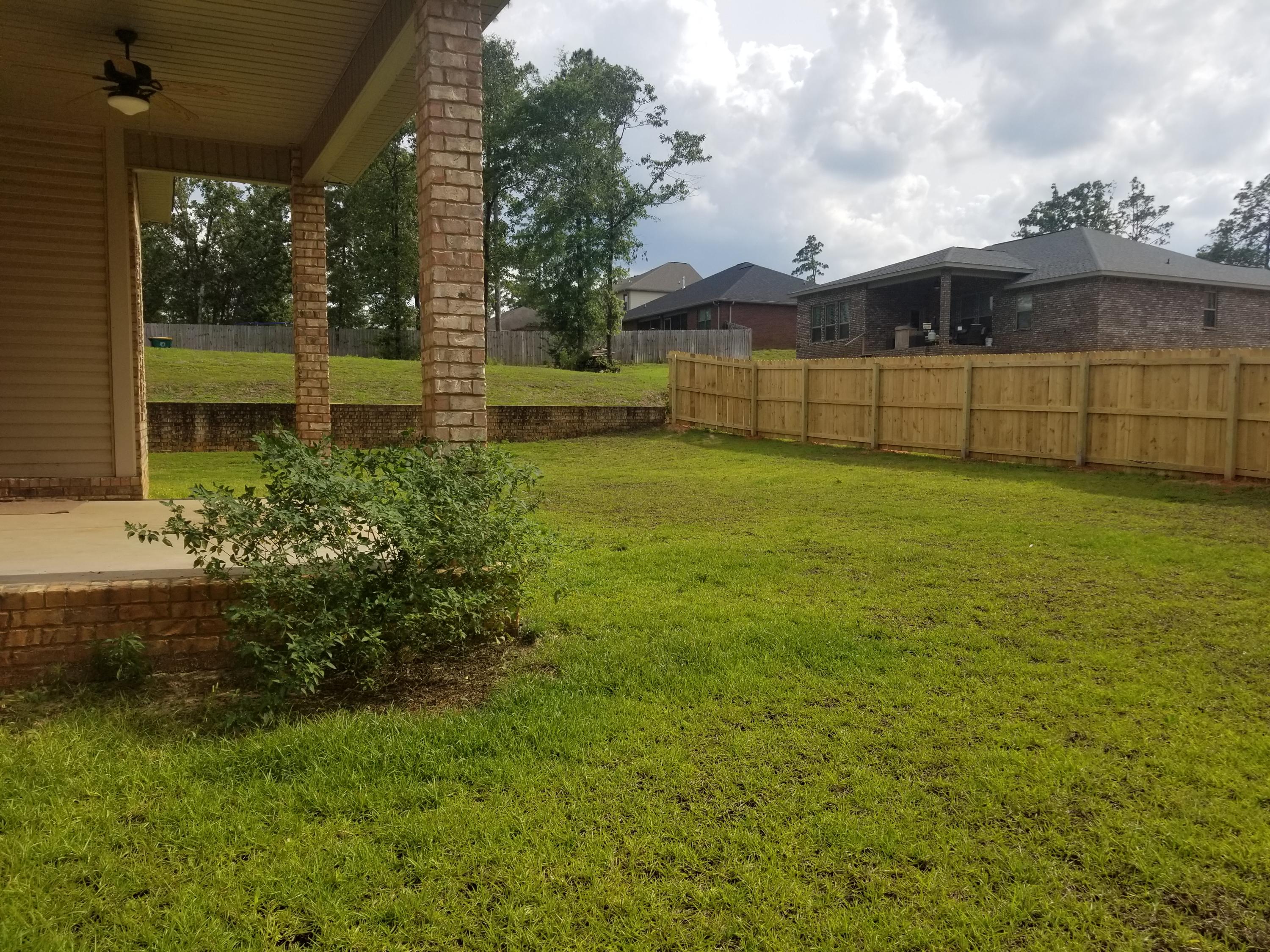 BROOKE ESTATES PH III - Residential Lease