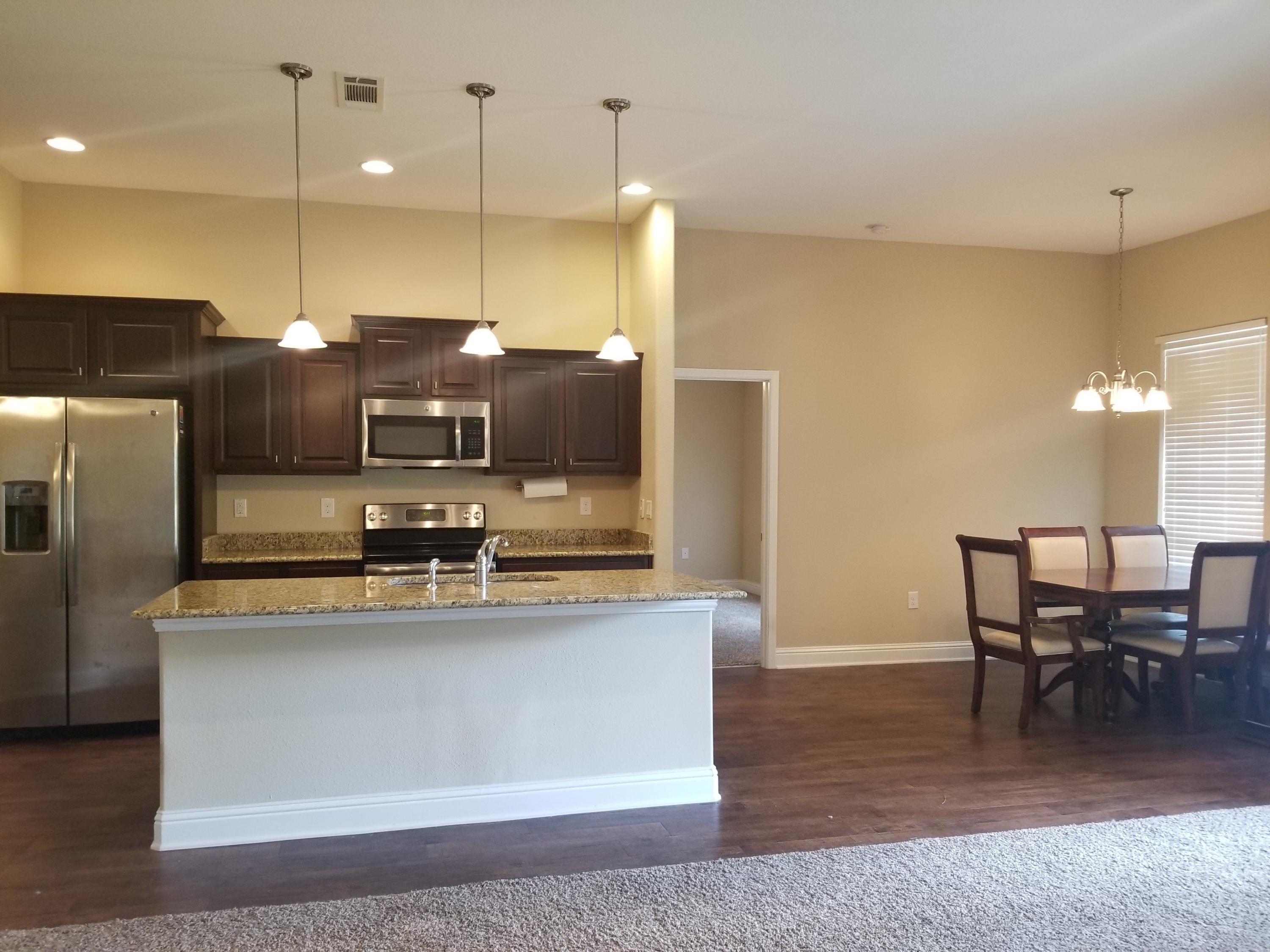 BROOKE ESTATES PH III - Residential Lease