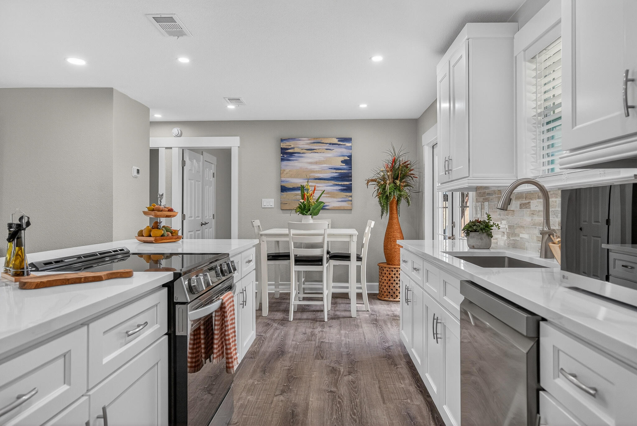 CRESTVIEW - Residential