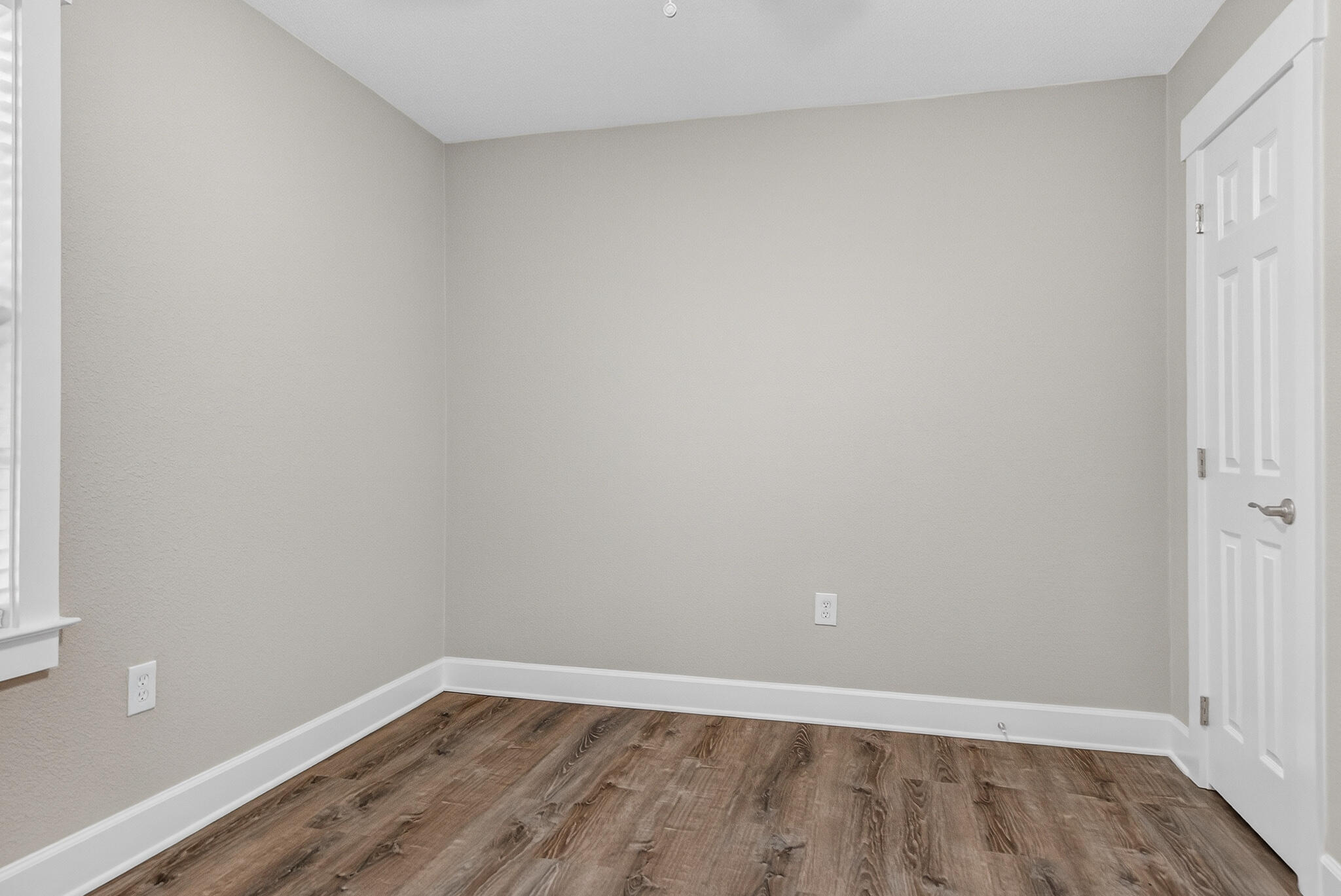 CRESTVIEW - Residential