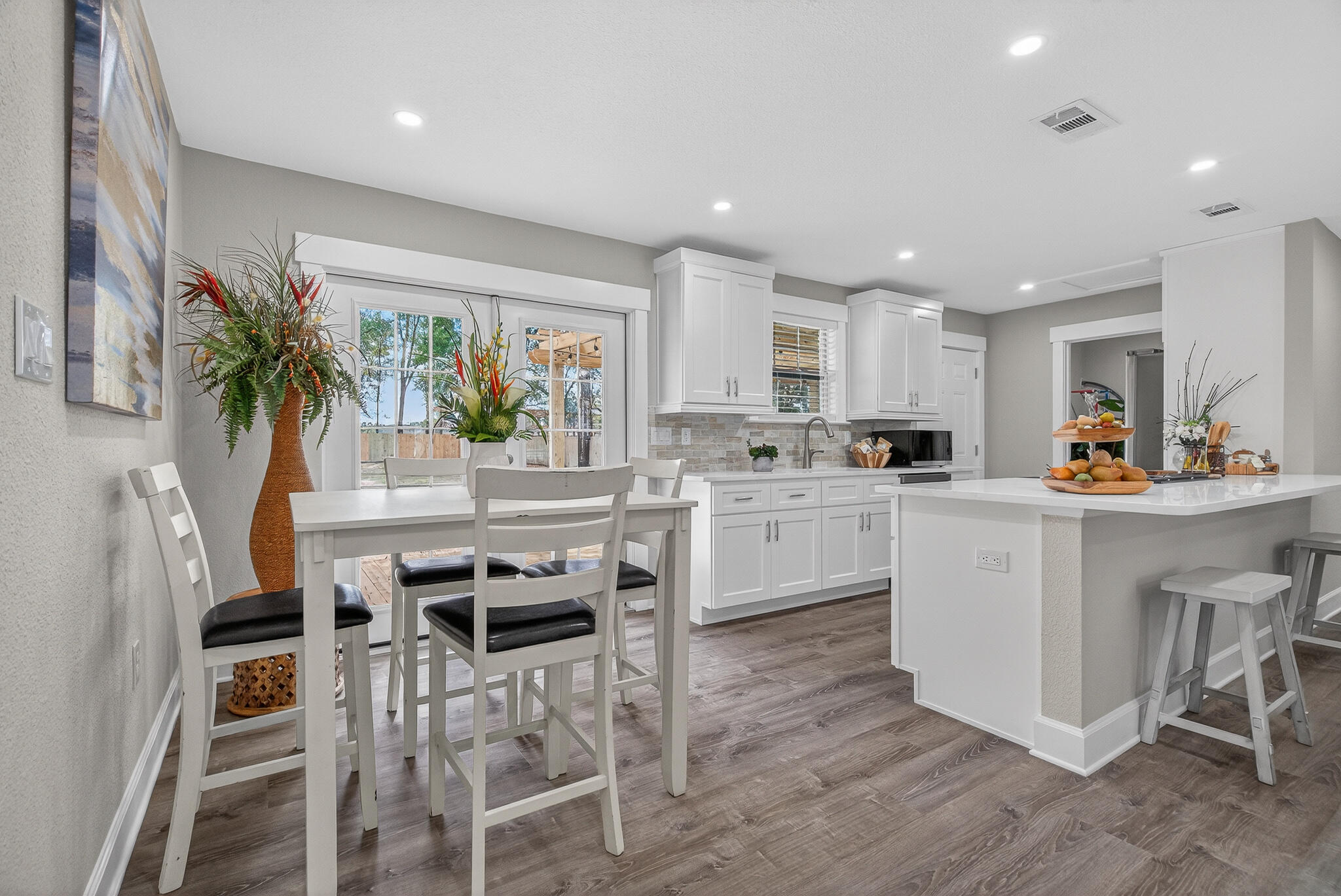 CRESTVIEW - Residential