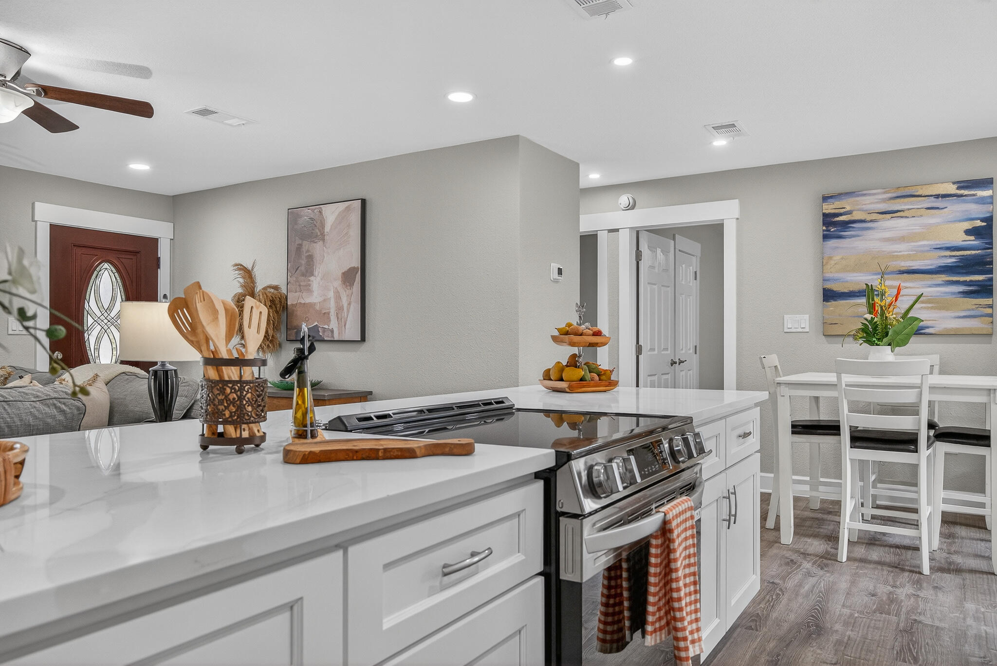 CRESTVIEW - Residential