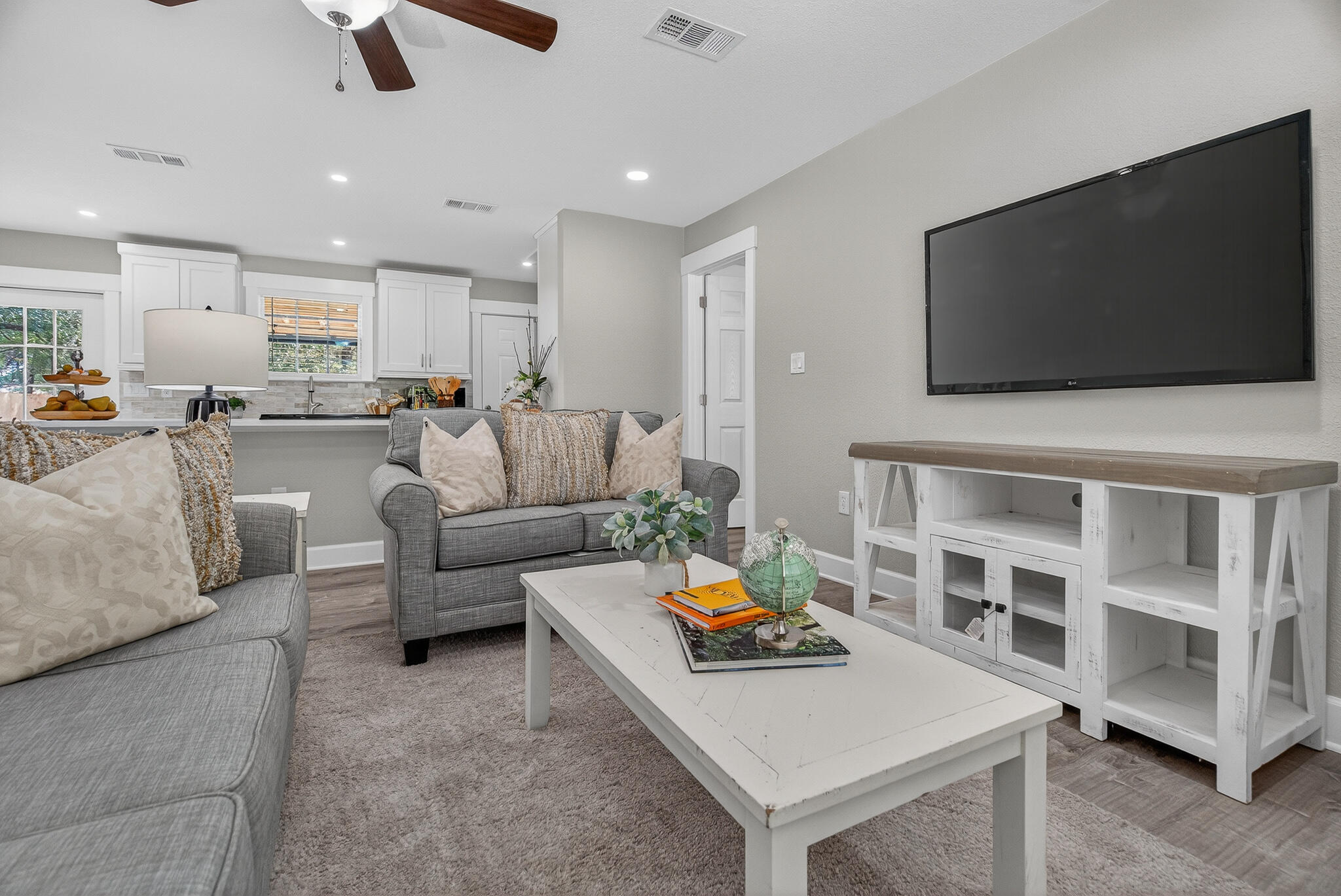 CRESTVIEW - Residential