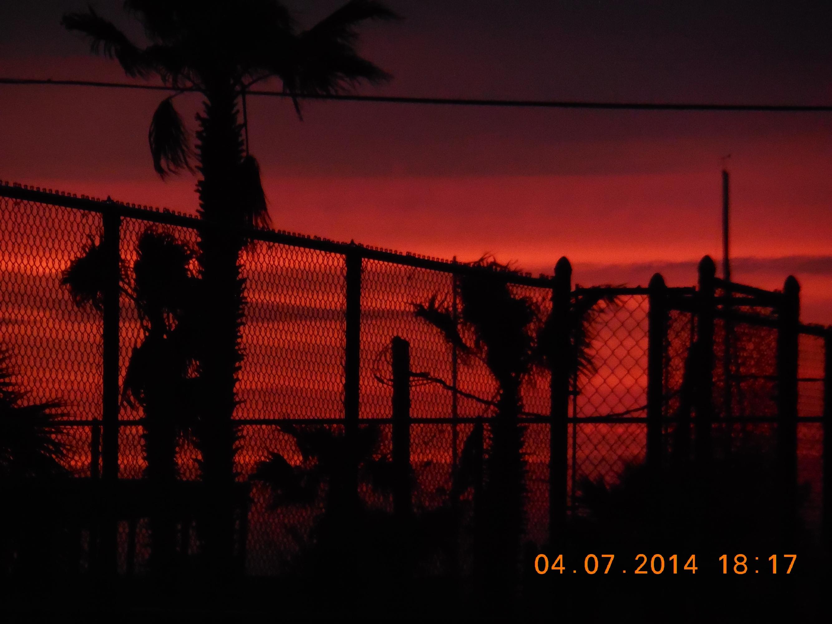 FINISTERRA CONDO - Residential