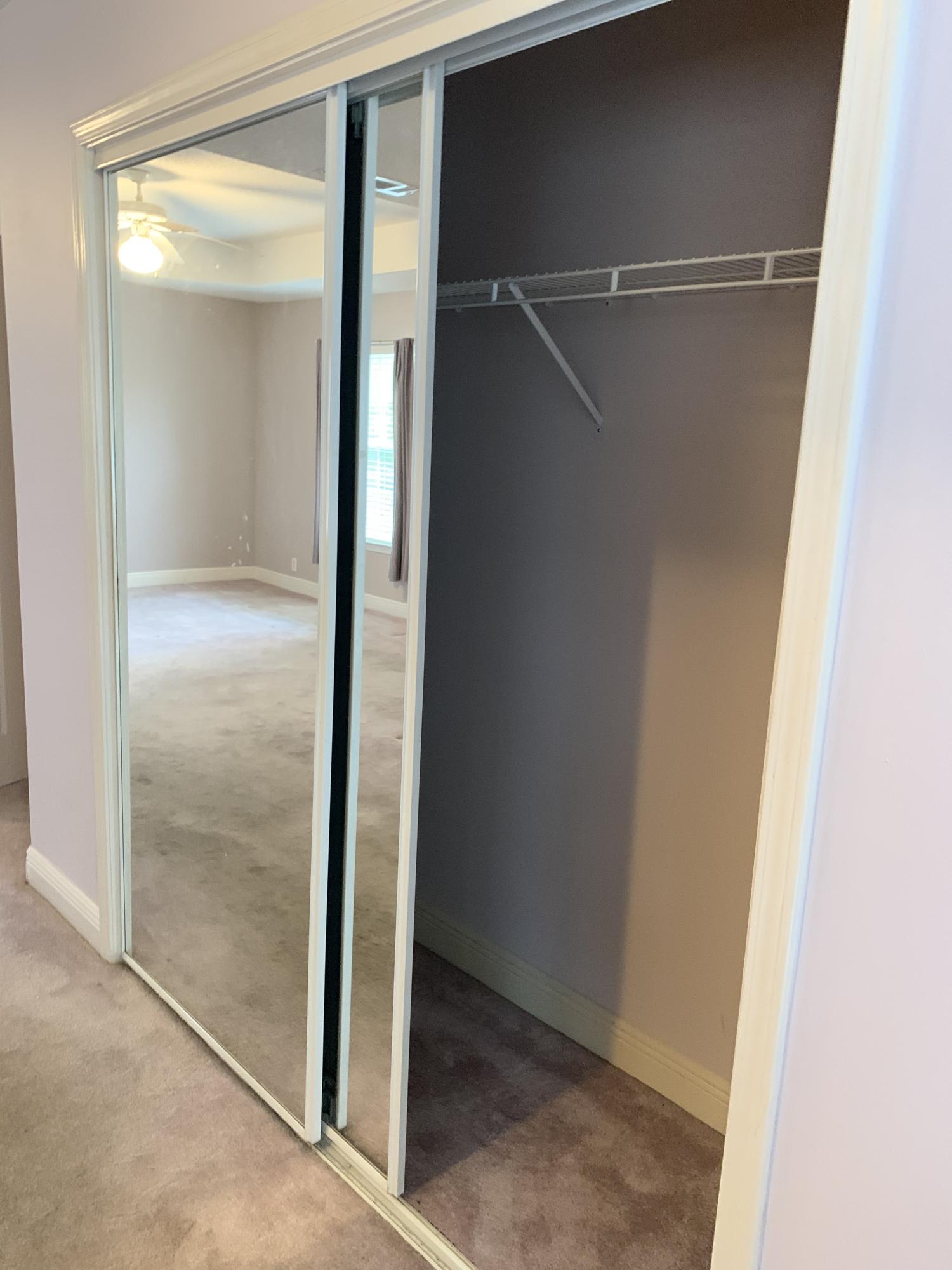 ROCKY BAYOU COUNTRY CLUB ESTATES 9 - Residential Lease