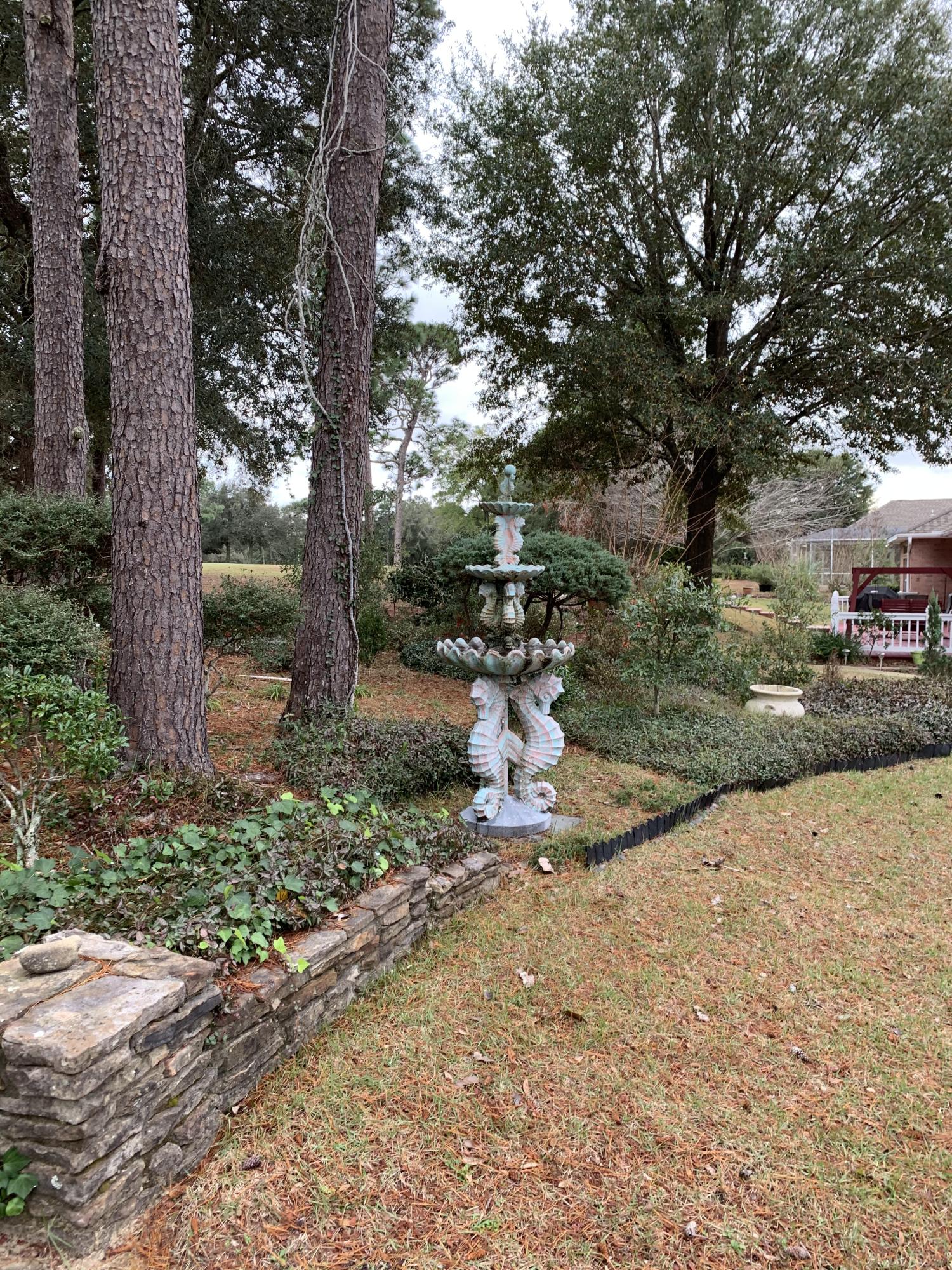 ROCKY BAYOU COUNTRY CLUB ESTATES 9 - Residential Lease