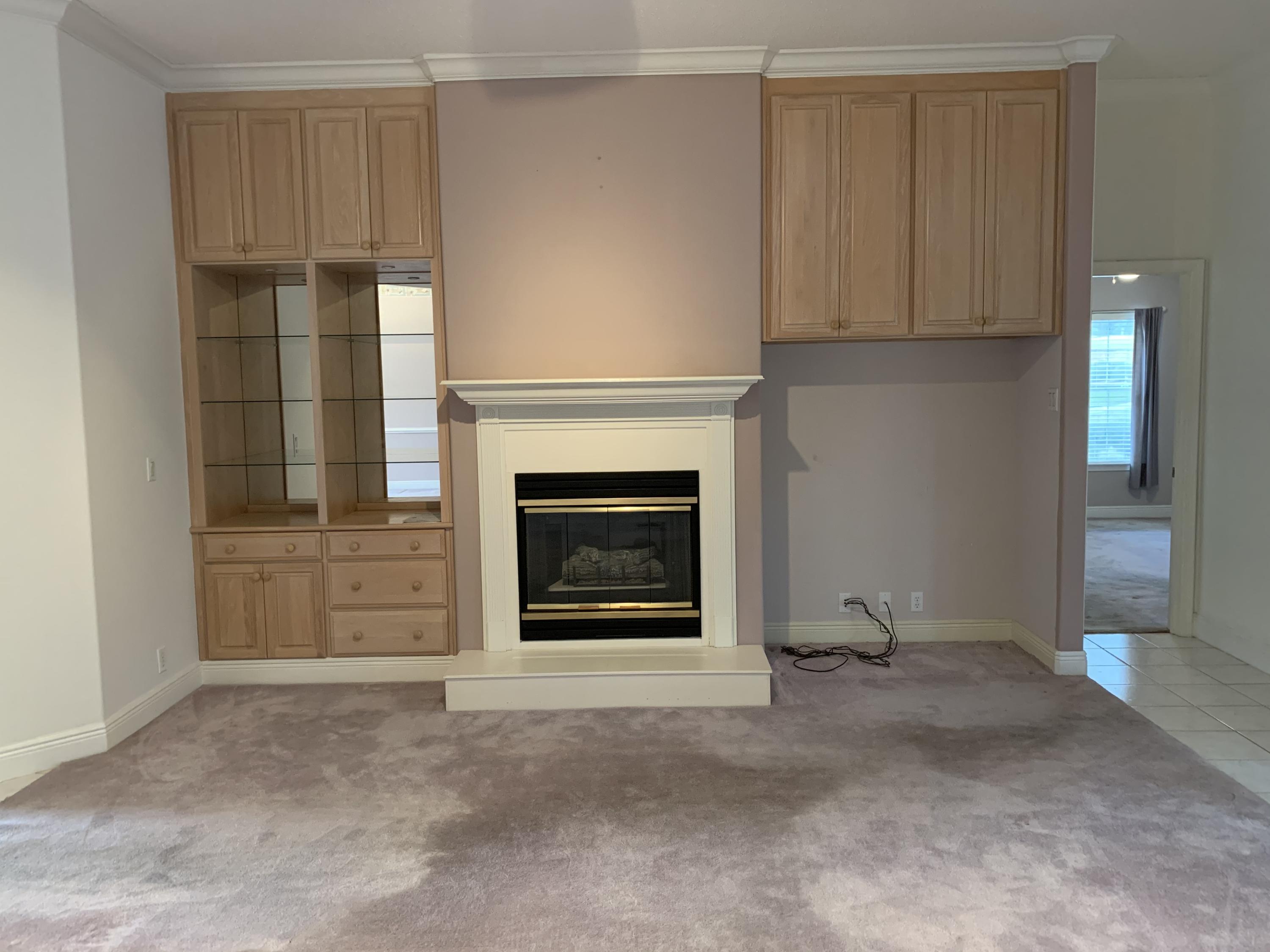 ROCKY BAYOU COUNTRY CLUB ESTATES 9 - Residential Lease