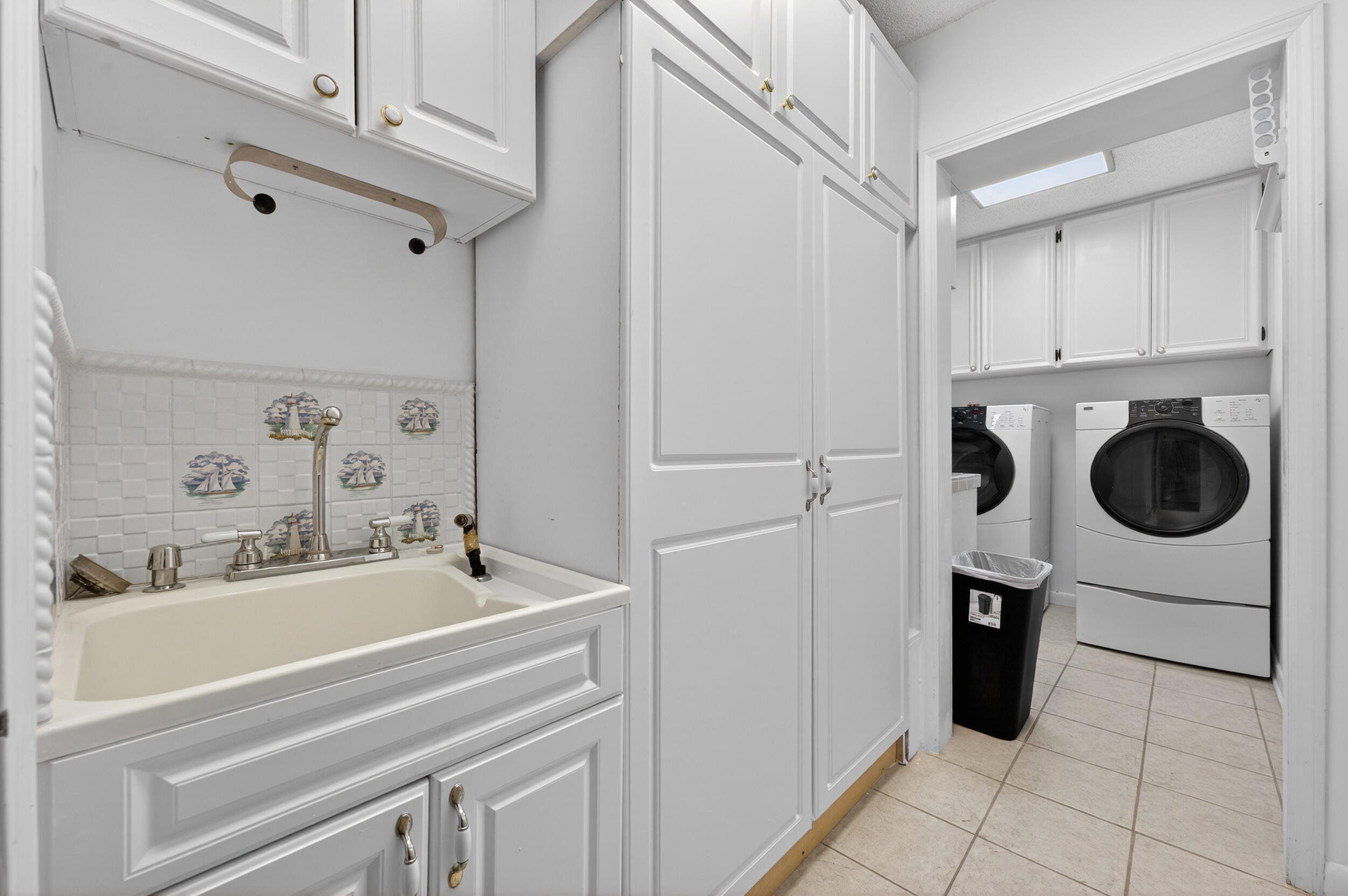 CARIBBEAN VILLAGE EAST 1 - Residential